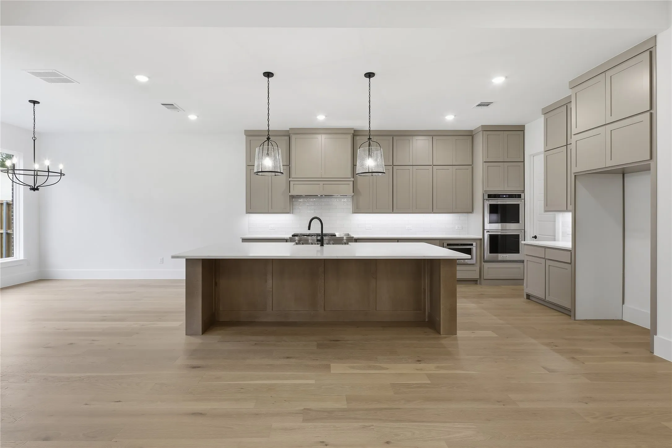 Single Family Residence For Sale in Tarrant County , 8417 Witt Street, North Richland Hills, Texas 76182, 3 Bedrooms, 4 Bathrooms, 2 Garage spaces, 2,897 Sqft, built in 2026, New Construction - Incomplete, Price $889,900, mls#21233206, Real Estate Agent in North Richland Hills, Homes For Sale in Tarrant county, Homes For Sale in North Richland Hills, Realtor in North Richland Hills Texas, Real Estate Brokerage Independent Realty Texas, Luminita Cordes Realtor