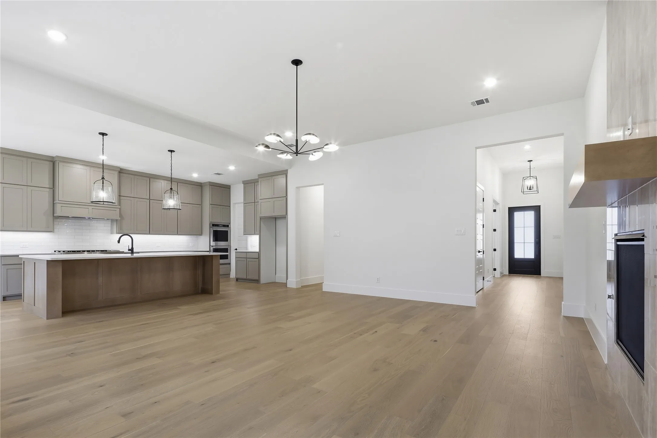 Single Family Residence For Sale in Tarrant County , 8417 Witt Street, North Richland Hills, Texas 76182, 3 Bedrooms, 4 Bathrooms, 2 Garage spaces, 2,897 Sqft, built in 2026, New Construction - Incomplete, Price $889,900, mls#21233206, Real Estate Agent in North Richland Hills, Homes For Sale in Tarrant county, Homes For Sale in North Richland Hills, Realtor in North Richland Hills Texas, Real Estate Brokerage Independent Realty Texas, Luminita Cordes Realtor