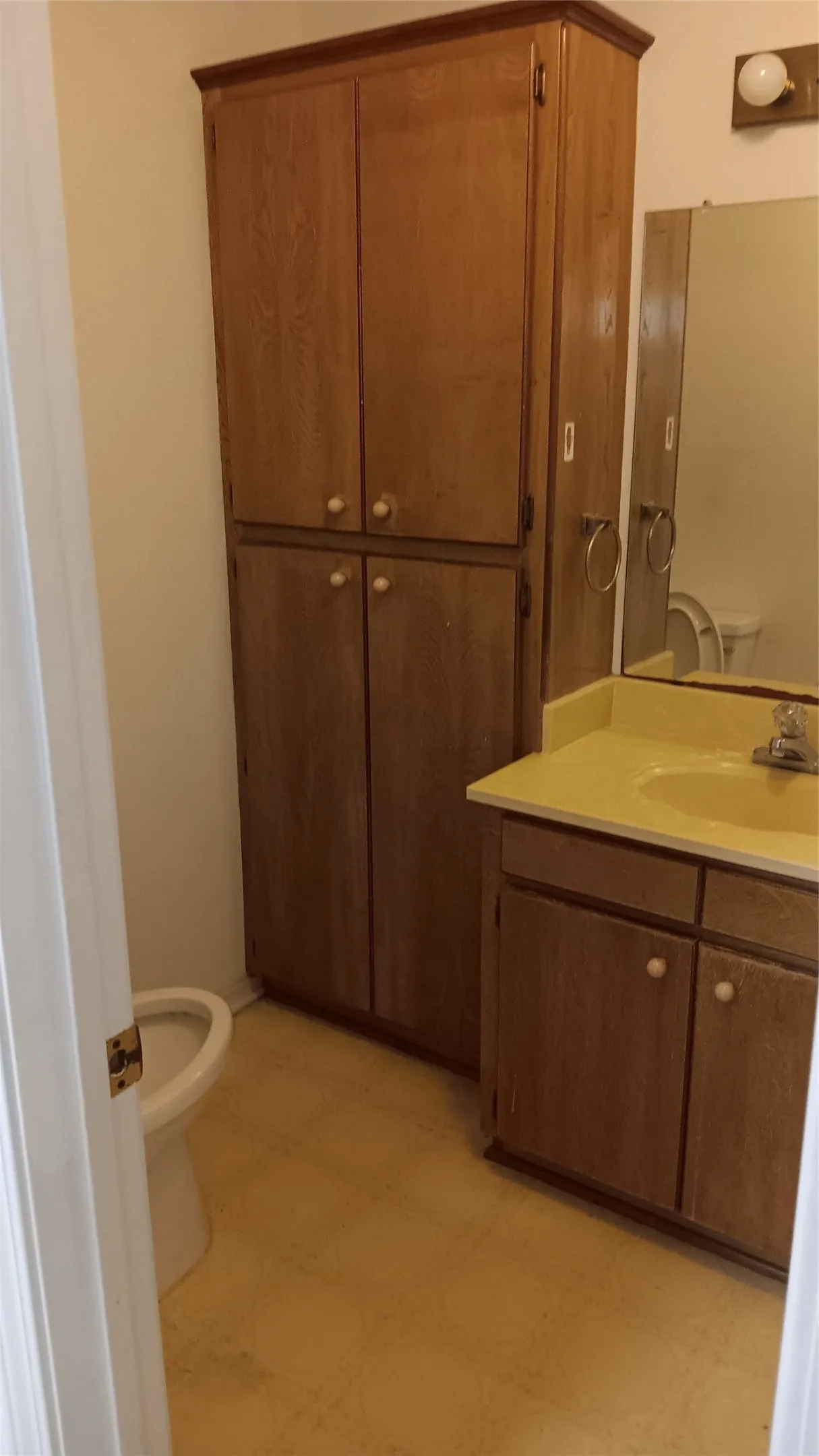 Single Family Residence For Rent in Upshur County , 1918 US Highway 259 S. S, Diana, Texas 75640, 3 Bedroom, 2 Bathroom, 2 Garage spaces, 1,476 Sqft, built in 1988, mls#21233215, Real Estate Agent in Diana, Homes For Rent in Upshur county, Homes For Rent in Diana, Realtor in Diana Texas, Real Estate Brokerage Independent Realty Texas, Luminita Cordes Realtor