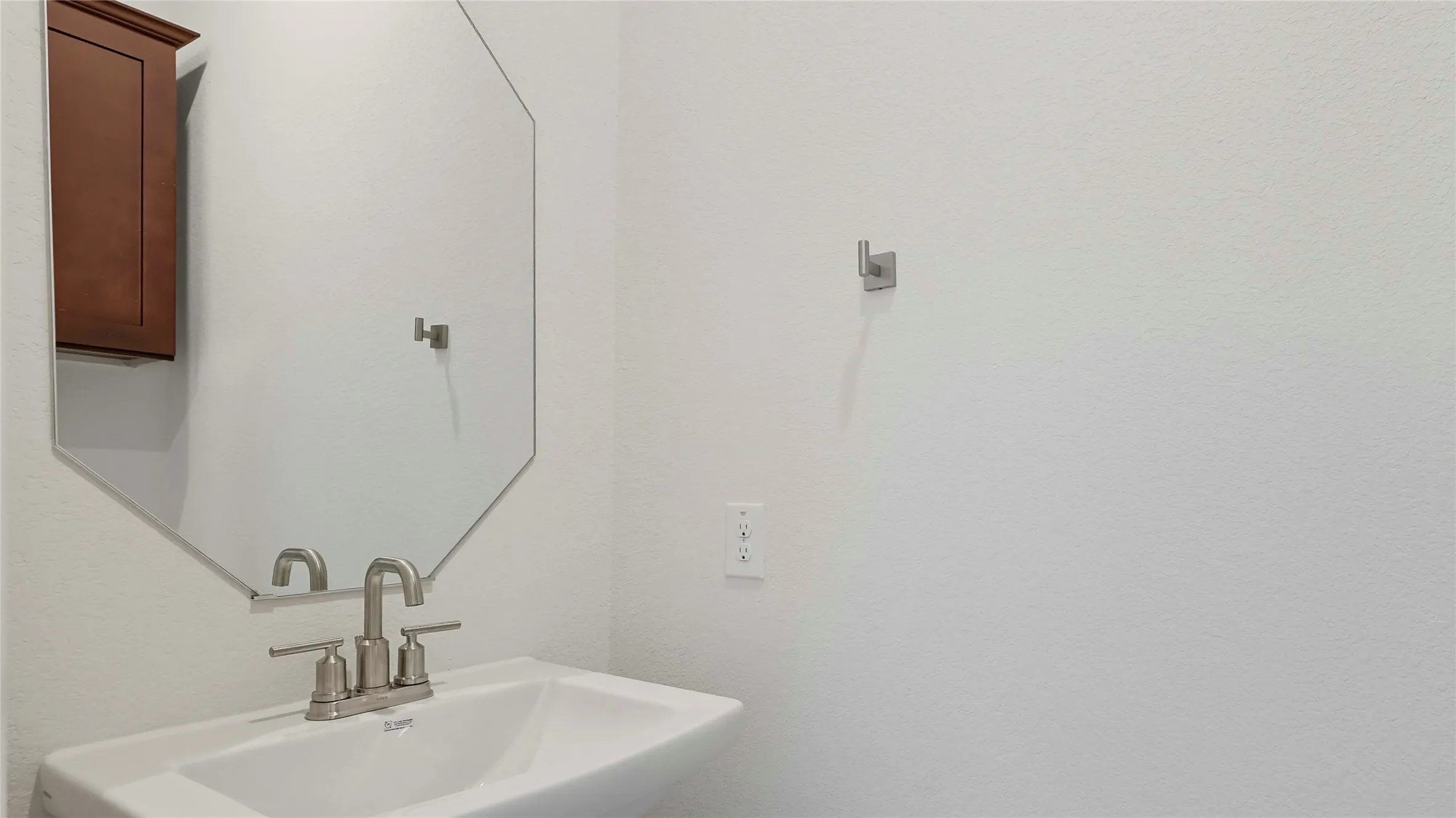 Bathroom with a sink