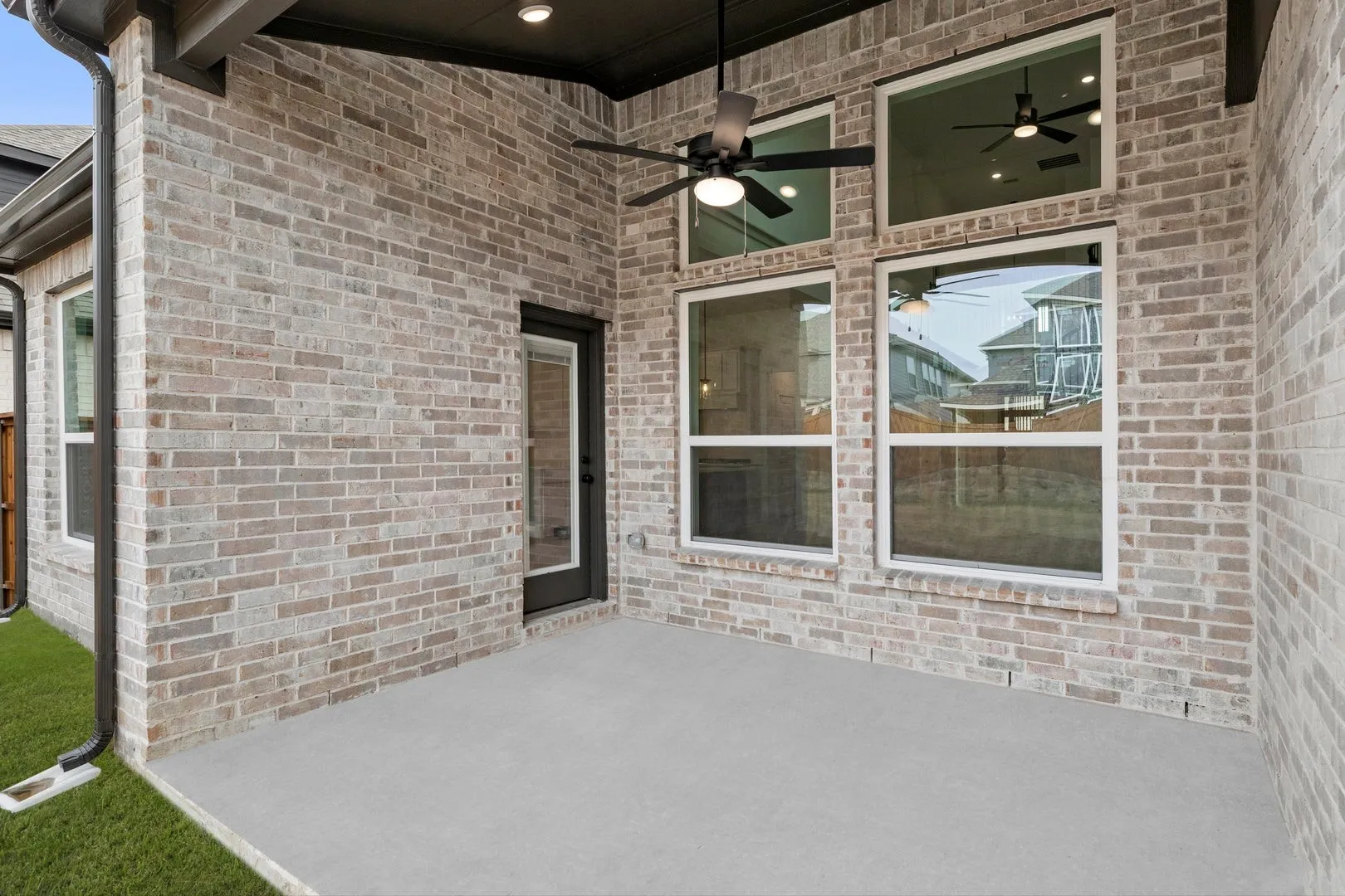 Single Family Residence For Sale in Collin County , 5629 Burford Lane, Celina, Texas 75009, 5 Bedroom, 4 Bathroom, 2 Garage spaces, 3,225 Sqft, built in 2025, New Construction - Complete, mls#21233223, Real Estate Agent in Celina, Homes For Sale in Collin county, Homes For Sale in Celina, Realtor in Celina Texas, Real Estate Brokerage Independent Realty Texas, Luminita Cordes Realtor