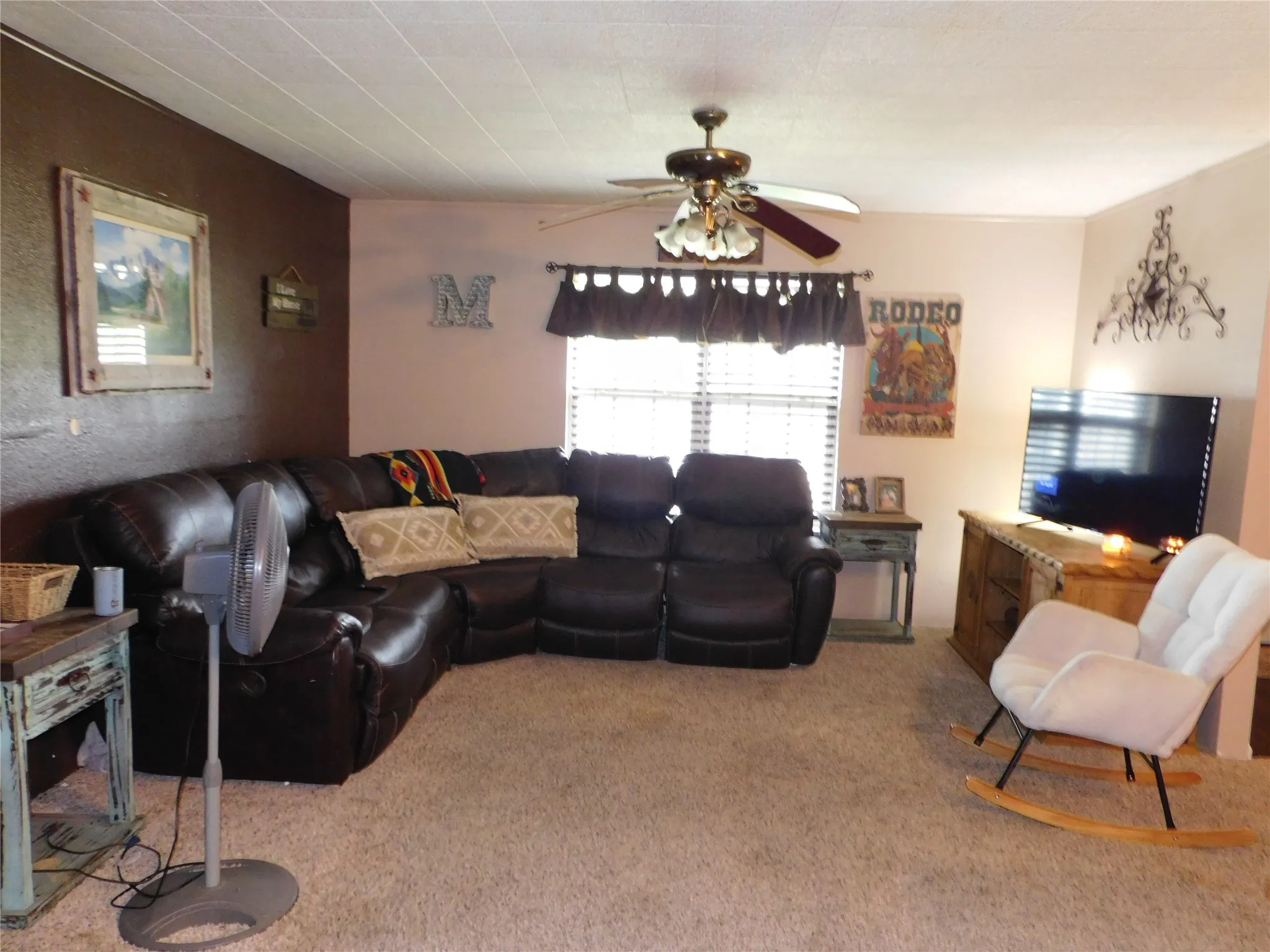 Farm For Sale in Hill County , 1032 Fm 936, Hubbard, Texas 76648, 3 Bedroom, 2 Bathroom, 2 Garage spaces, 1,940 Sqft, built in 1999, Preowned, mls#21233219, Real Estate Agent in Hubbard, Homes For Sale in Hill county, Homes For Sale in Hubbard, Realtor in Hubbard Texas, Real Estate Brokerage Independent Realty Texas, Luminita Cordes Realtor