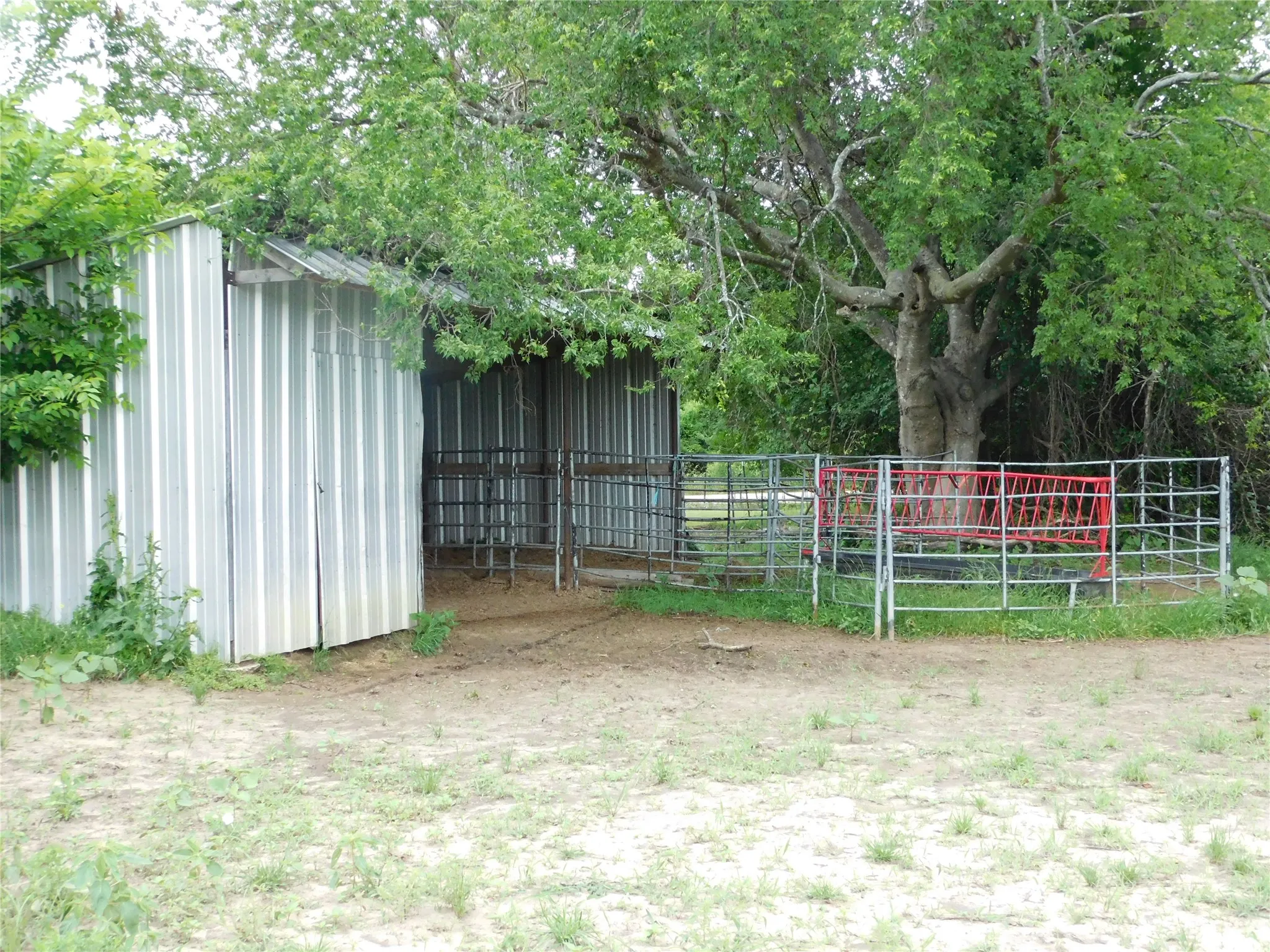 stable, stalls, feed room
