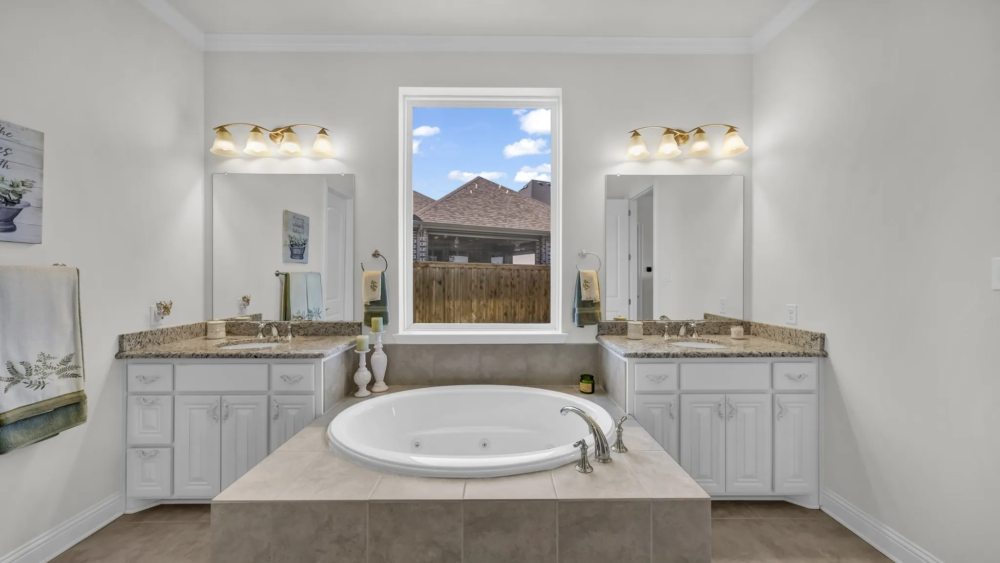 Single Family Residence For Sale in Parker County , 1709 Roundtree Circle E, Fort Worth, Texas 76008, 4 Bedrooms, 5 Bathrooms, 2 Garage spaces, 3,947 Sqft, built in 2019, Preowned, Price $885,000, mls#21228912, Real Estate Agent in Fort Worth, Homes For Sale in Parker county, Homes For Sale in Fort Worth, Realtor in Fort Worth Texas, Real Estate Brokerage Independent Realty Texas, Luminita Cordes Realtor