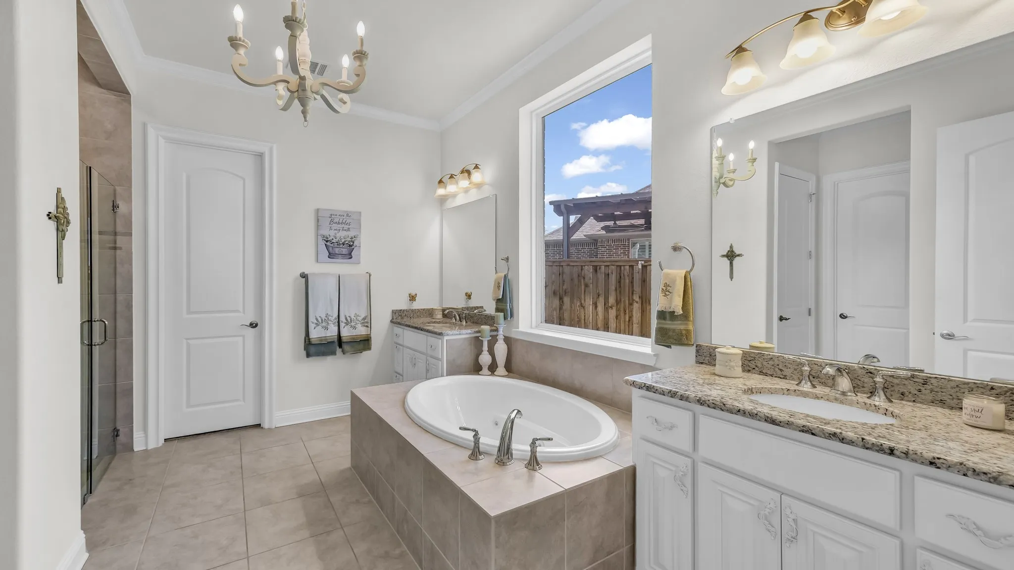 Single Family Residence For Sale in Parker County , 1709 Roundtree Circle E, Fort Worth, Texas 76008, 4 Bedrooms, 5 Bathrooms, 2 Garage spaces, 3,947 Sqft, built in 2019, Preowned, Price $885,000, mls#21228912, Real Estate Agent in Fort Worth, Homes For Sale in Parker county, Homes For Sale in Fort Worth, Realtor in Fort Worth Texas, Real Estate Brokerage Independent Realty Texas, Luminita Cordes Realtor