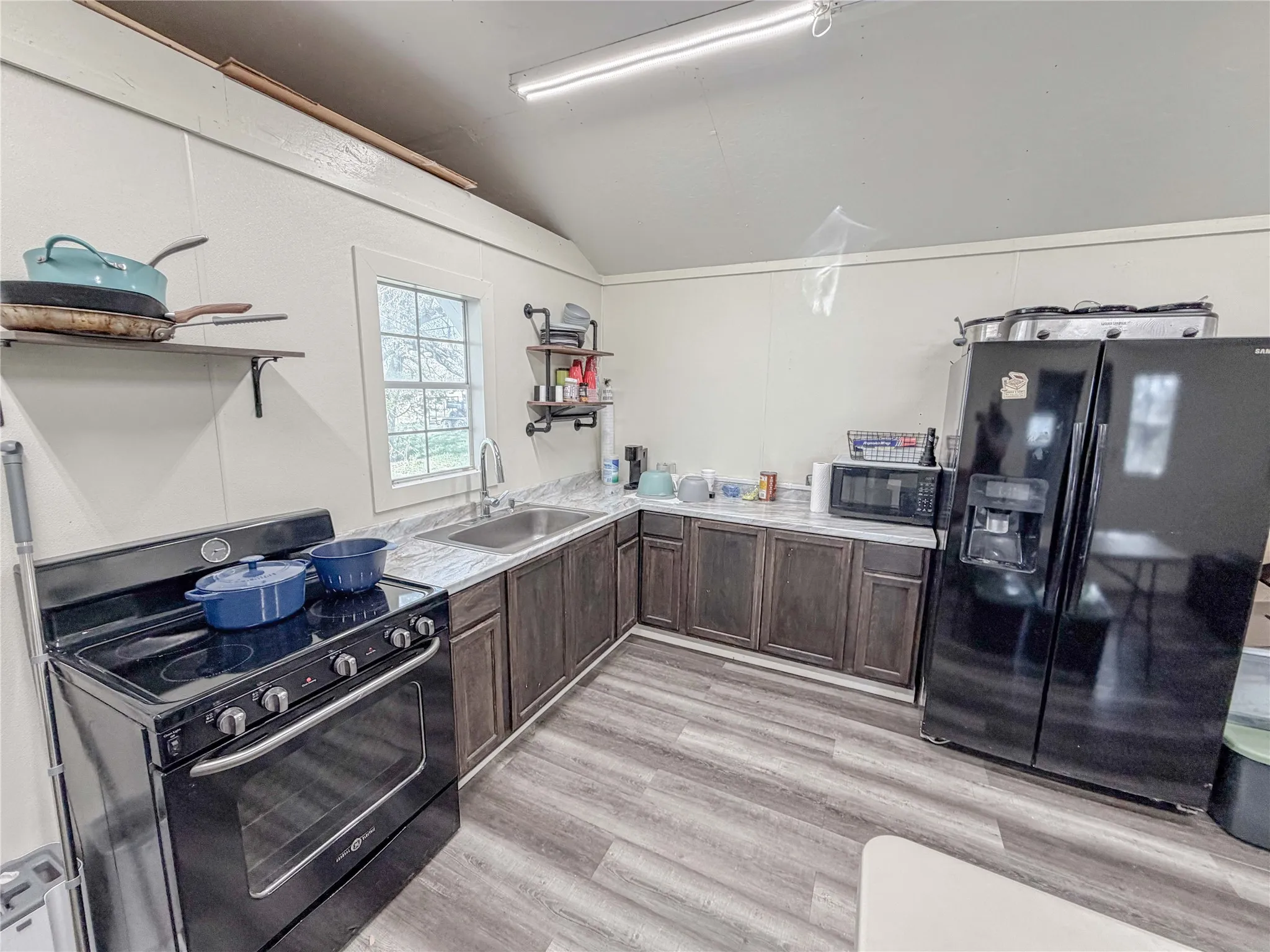 Unimproved Land For Sale in Coryell County , 3601 County Road 188, Jonesboro, Texas 76538, 0, 0, Garage spaces, 0 Sqft, built in 1960, mls#21231900, Real Estate Agent in Jonesboro, Homes For Sale in Coryell county, Homes For Sale in Jonesboro, Realtor in Jonesboro Texas, Real Estate Brokerage Independent Realty Texas, Luminita Cordes Realtor