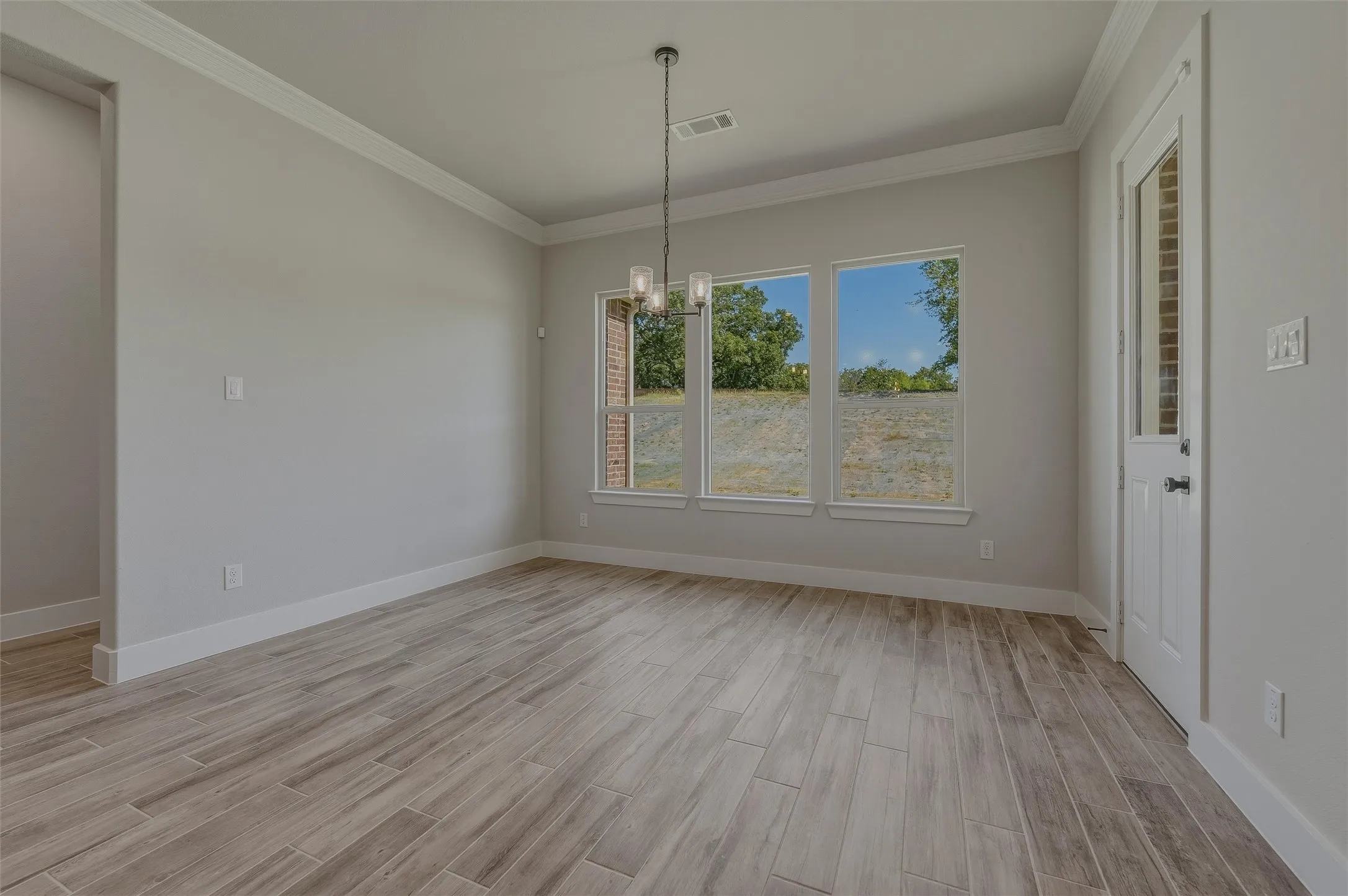 Single Family Residence For Sale in Grayson County , 1002 Perrin Lane, Van Alstyne, Texas 75495, 4 Bedroom, 3 Bathroom, 3 Garage spaces, 3,104 Sqft, built in 2026, New Construction - Incomplete, mls#21233286, Real Estate Agent in Van Alstyne, Homes For Sale in Grayson county, Homes For Sale in Van Alstyne, Realtor in Van Alstyne Texas, Real Estate Brokerage Independent Realty Texas, Luminita Cordes Realtor