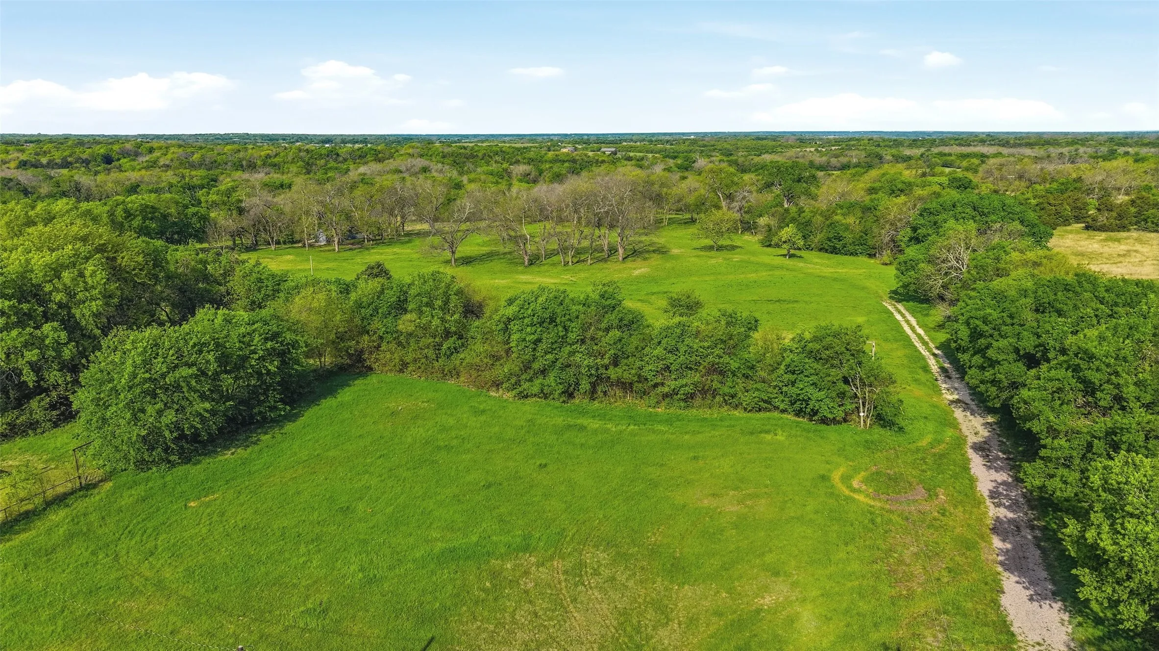 Improved Land For Sale in Grayson County , Lot 3 US Highway 69, Bells, Texas 75414, 0, 0, Garage spaces, 0 Sqft, built in 0, Price $519,000, mls#21225055, Real Estate Agent in Bells, Homes For Sale in Grayson county, Homes For Sale in Bells, Realtor in Bells Texas, Real Estate Brokerage Independent Realty Texas, Luminita Cordes Realtor