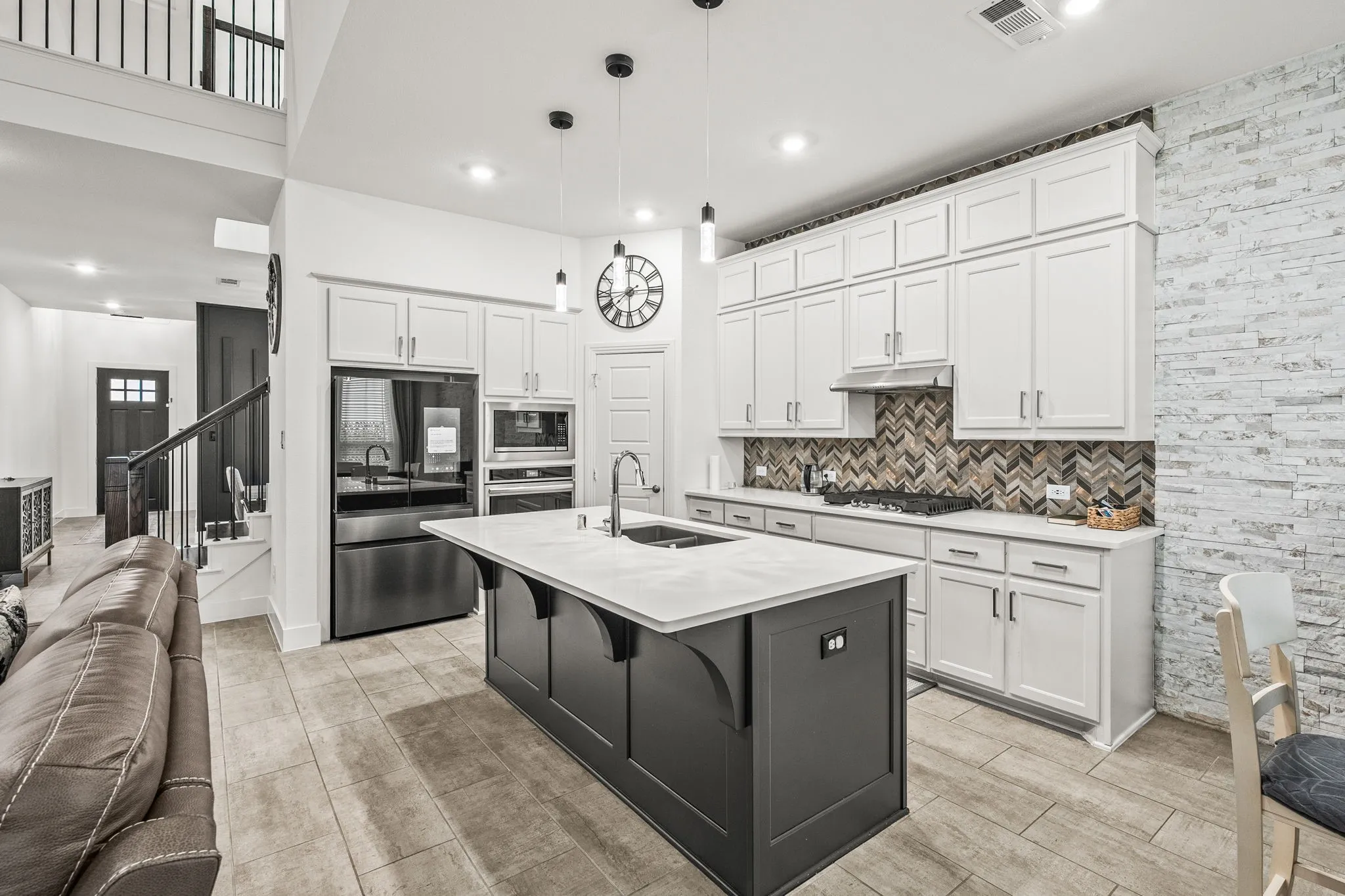 Single Family Residence For Sale in Collin County , 2025 Rhea Court, Celina, Texas 75009, 4 Bedroom, 3 Bathroom, 2 Garage spaces, 2,607 Sqft, built in 2021, mls#21232160, Real Estate Agent in Celina, Homes For Sale in Collin county, Homes For Sale in Celina, Realtor in Celina Texas, Real Estate Brokerage Independent Realty Texas, Luminita Cordes Realtor