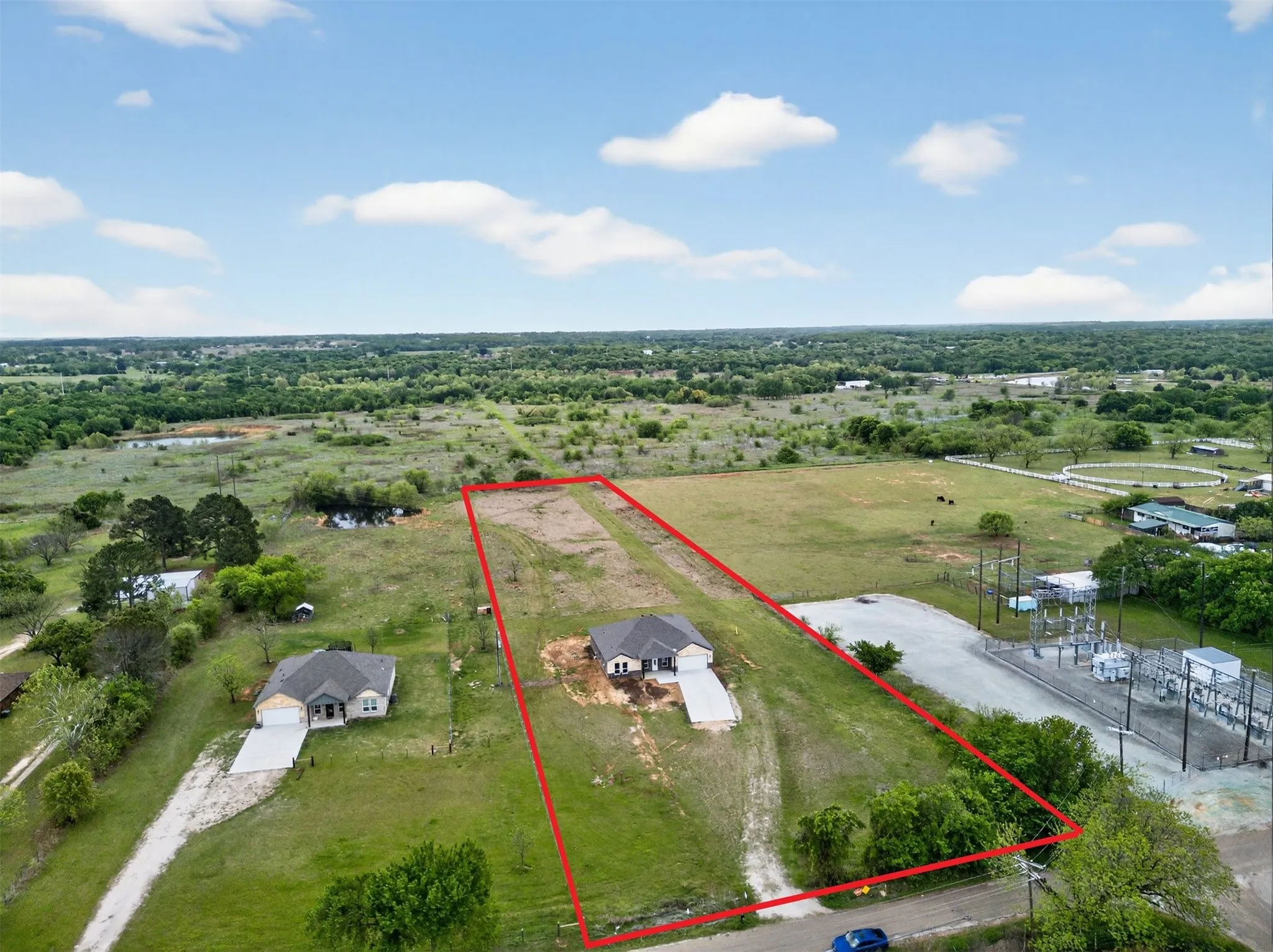 Single Family Residence For Sale in Johnson County , 4510 County Road 307, Grandview, Texas 76050, 4 Bedroom, 3 Bathroom, 2 Garage spaces, 2,220 Sqft, built in 2026, New Construction - Complete, mls#21232105, Real Estate Agent in Grandview, Homes For Sale in Johnson county, Homes For Sale in Grandview, Realtor in Grandview Texas, Real Estate Brokerage Independent Realty Texas, Luminita Cordes Realtor