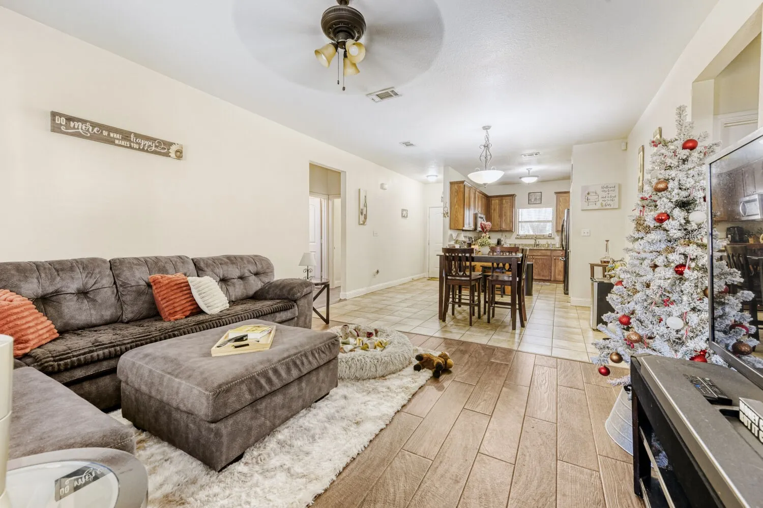 6527 Greenway Road from the living room to dining area to the kitchen open