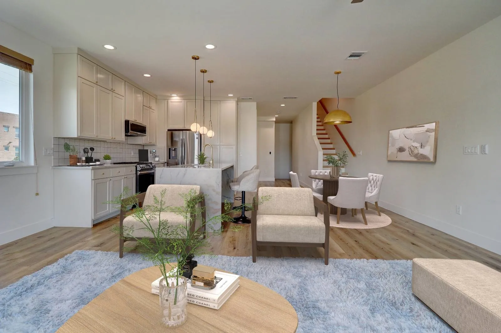 Single Family Residence For Sale in Dallas County , 183 S Prairie Avenue, Dallas, Texas 75226, 3 Bedrooms, 3 Bathrooms, 2 Garage spaces, 2,160 Sqft, built in 2022, Preowned, Price $549,999, mls#21229355, Real Estate Agent in Dallas, Homes For Sale in Dallas county, Homes For Sale in Dallas, Realtor in Dallas Texas, Real Estate Brokerage Independent Realty Texas, Luminita Cordes Realtor
