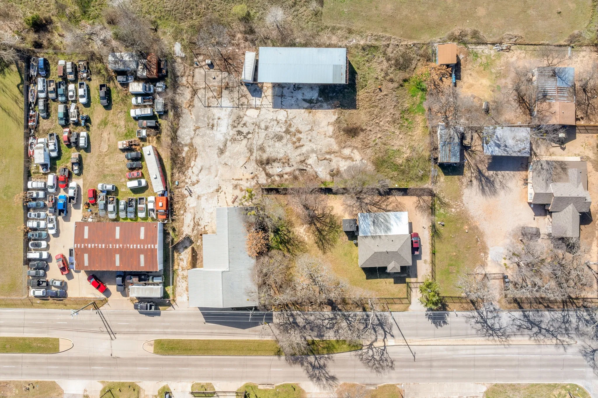 Warehouse For Sale in Dallas County , 14124 Seagoville Road, Dallas, Texas 75253, 0, 0, Garage spaces, 0 Sqft, built in 1970, Preowned, mls#21233548, Real Estate Agent in Dallas, Homes For Sale in Dallas county, Homes For Sale in Dallas, Realtor in Dallas Texas, Real Estate Brokerage Independent Realty Texas, Luminita Cordes Realtor