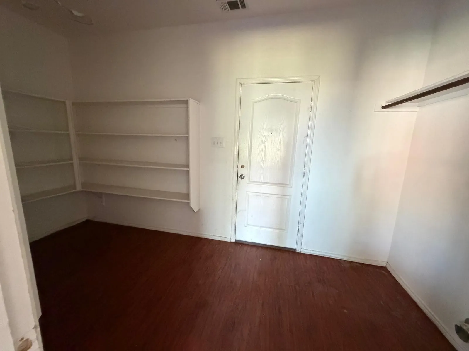 Single Family Residence For Sale in Tarrant County , 10400 Wagon Rut Court, Fort Worth, Texas 76108, 7 Bedroom, 3 Bathroom, 2 Garage spaces, 3,220 Sqft, built in 2012, Preowned, mls#21233538, Real Estate Agent in Fort Worth, Homes For Sale in Tarrant county, Homes For Sale in Fort Worth, Realtor in Fort Worth Texas, Real Estate Brokerage Independent Realty Texas, Luminita Cordes Realtor