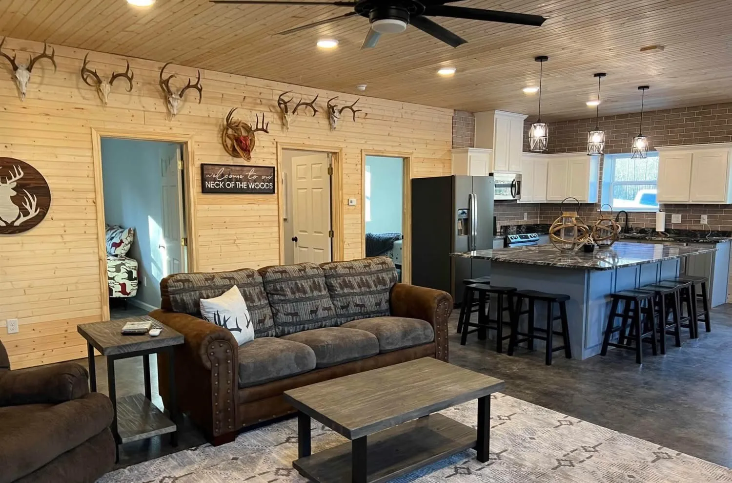 Single Family Residence For Sale in Morris County , 2409 County Road 2303, Lone Star, Texas 75668, 2 Bedrooms, 1 Bathroom, 2 Garage spaces, 1,225 Sqft, built in 2023, Preowned, Price $875,000, mls#21233581, Real Estate Agent in Lone Star, Homes For Sale in Morris county, Homes For Sale in Lone Star, Realtor in Lone Star Texas, Real Estate Brokerage Independent Realty Texas, Luminita Cordes Realtor