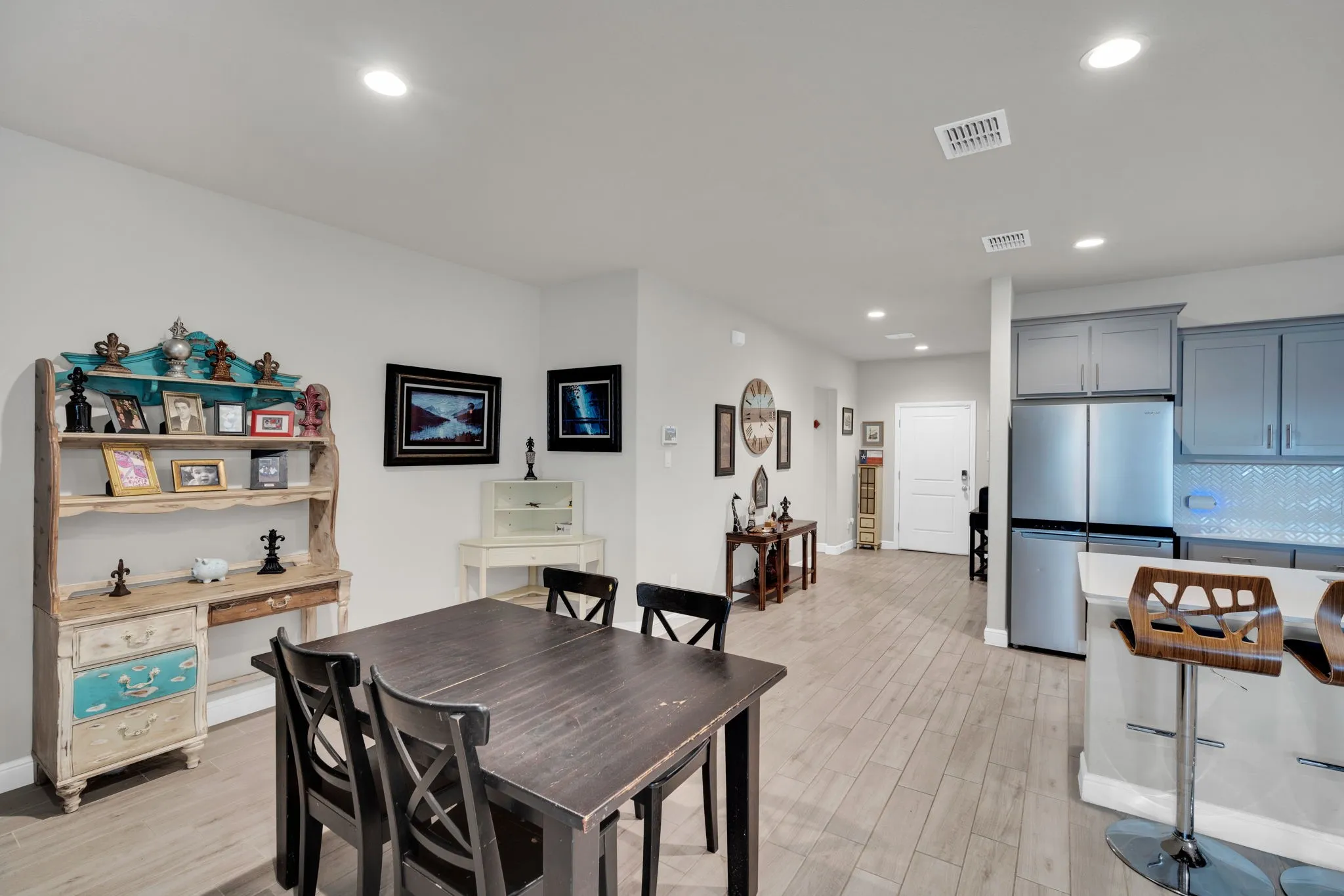 Single Family Residence For Sale in Johnson County , 500 Jolie Court, Joshua, Texas 76058, 4 Bedroom, 2 Bathroom, 2 Garage spaces, 2,395 Sqft, built in 2023, Preowned, mls#21233585, Real Estate Agent in Joshua, Homes For Sale in Johnson county, Homes For Sale in Joshua, Realtor in Joshua Texas, Real Estate Brokerage Independent Realty Texas, Luminita Cordes Realtor