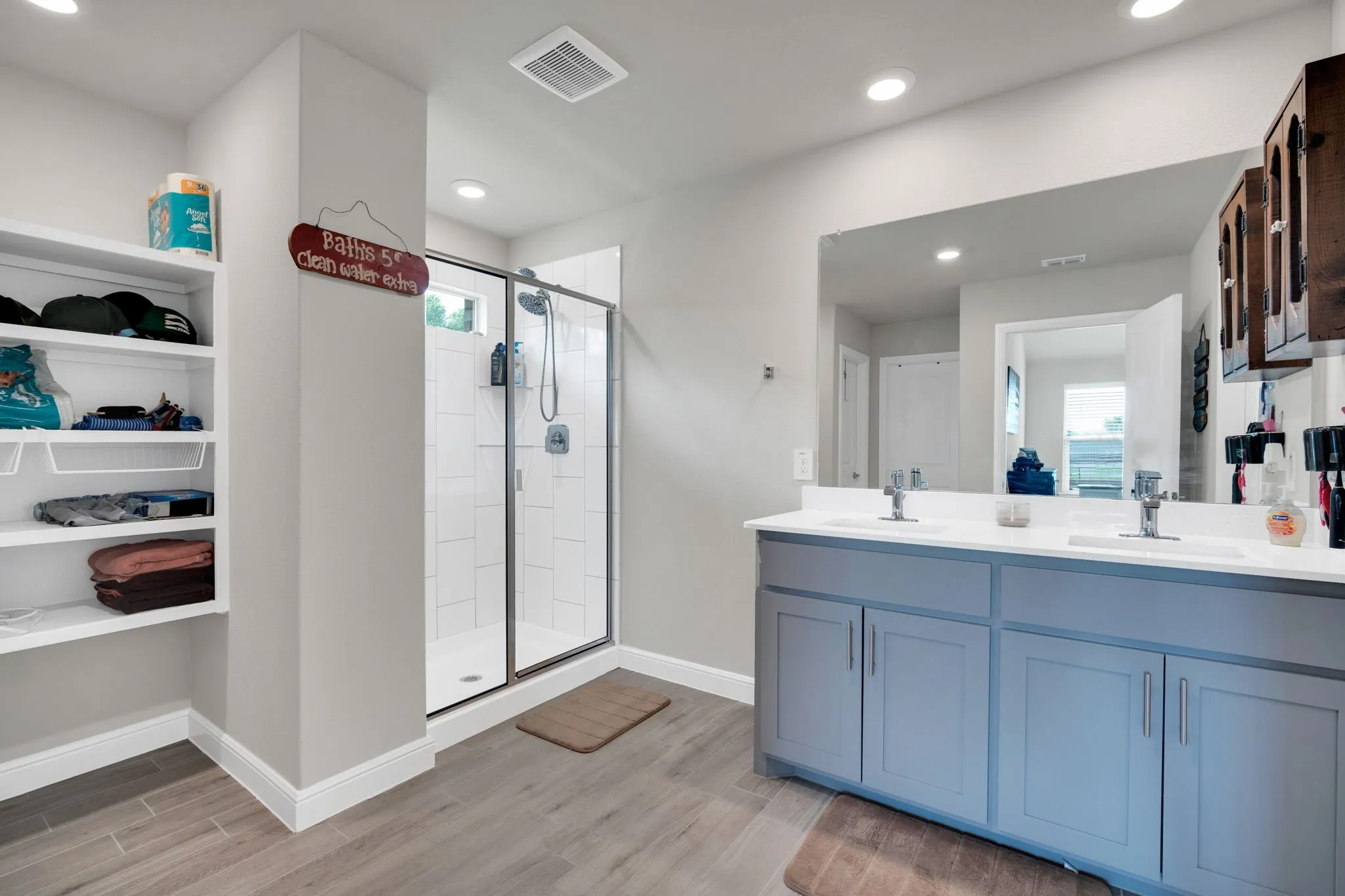 Single Family Residence For Sale in Johnson County , 500 Jolie Court, Joshua, Texas 76058, 4 Bedroom, 2 Bathroom, 2 Garage spaces, 2,395 Sqft, built in 2023, Preowned, mls#21233585, Real Estate Agent in Joshua, Homes For Sale in Johnson county, Homes For Sale in Joshua, Realtor in Joshua Texas, Real Estate Brokerage Independent Realty Texas, Luminita Cordes Realtor