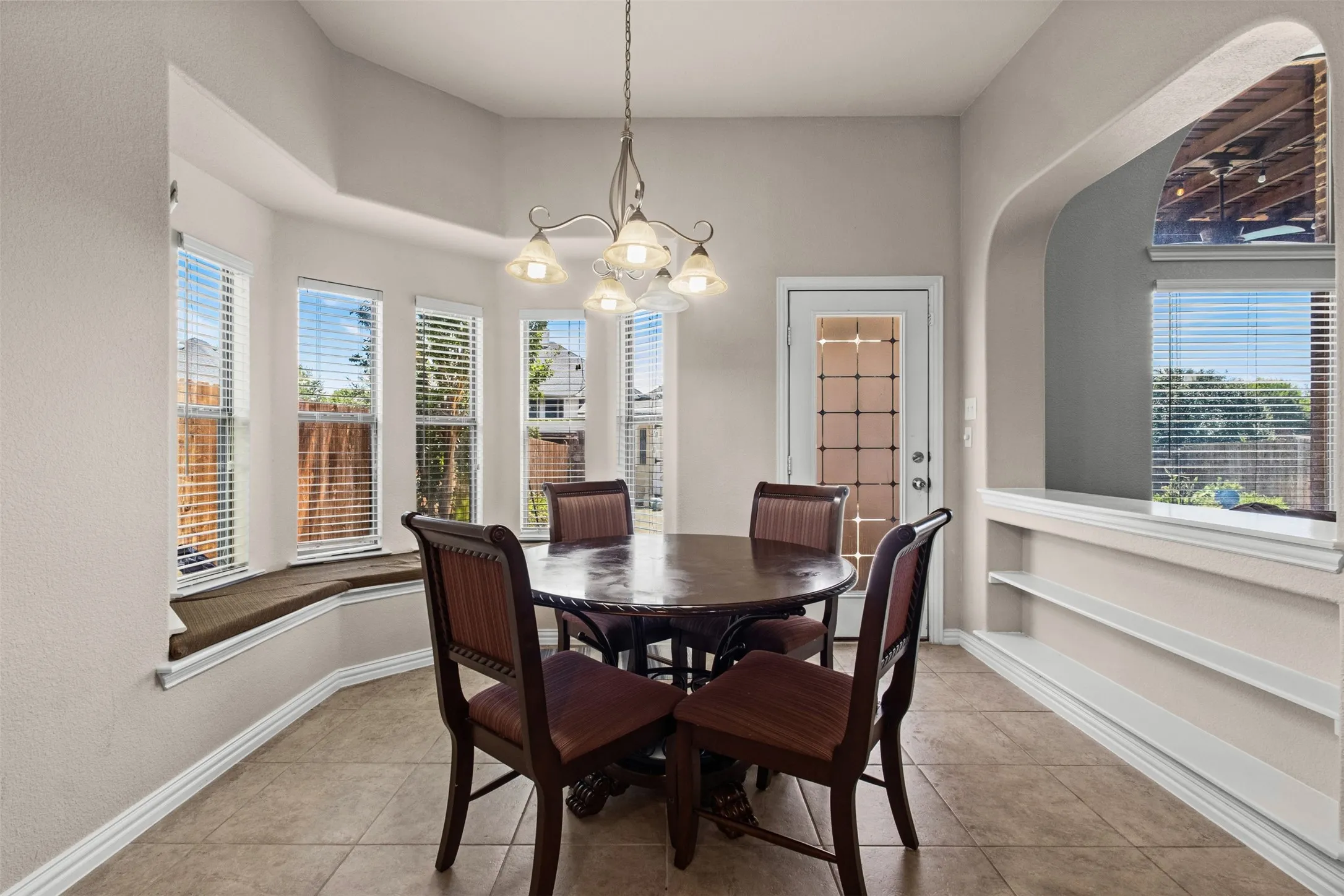 breakfast nook