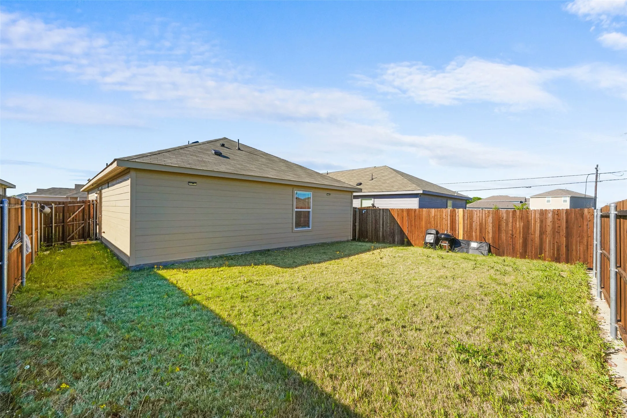 Single Family Residence For Sale in Kaufman County , 1905 Wild Orchard Lane, Crandall, Texas 75114, 3 Bedrooms, 2 Bathrooms, 2 Garage spaces, 1,266 Sqft, built in 2024, Price $210,000, mls#21232136, Real Estate Agent in Crandall, Homes For Sale in Kaufman county, Homes For Sale in Crandall, Realtor in Crandall Texas, Real Estate Brokerage Independent Realty Texas, Luminita Cordes Realtor