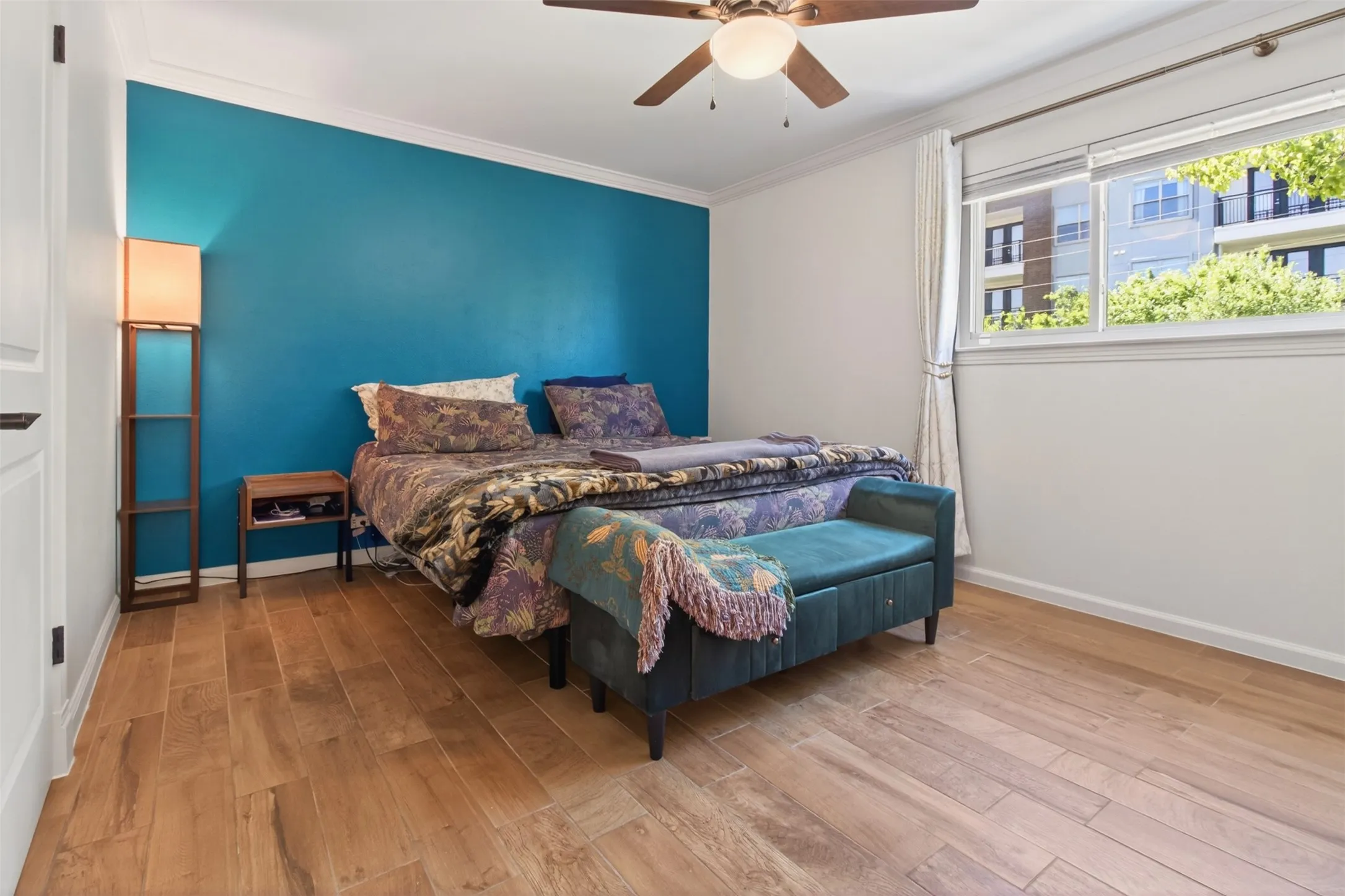 Condominium For Sale in Dallas County , 2702 Douglas Avenue 126, Dallas, Texas 75219, 2 Bedroom, 2 Bathroom, Garage spaces, 982 Sqft, built in 1966, Preowned, Price $230,000, mls#21229445, Real Estate Agent in Dallas, Homes For Sale in Dallas county, Homes For Sale in Dallas, Realtor in Dallas Texas, Real Estate Brokerage Independent Realty Texas, Luminita Cordes Realtor