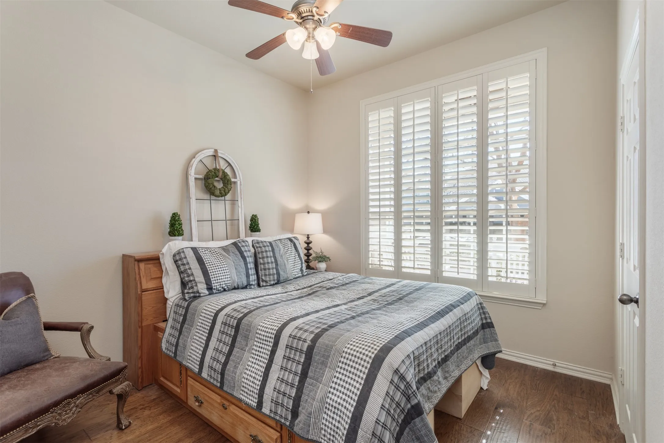 A convenient downstairs bedroom is located in the front of this lovely home with a full bathroom. Perfect for a guest room or office, too. So nice to have options!