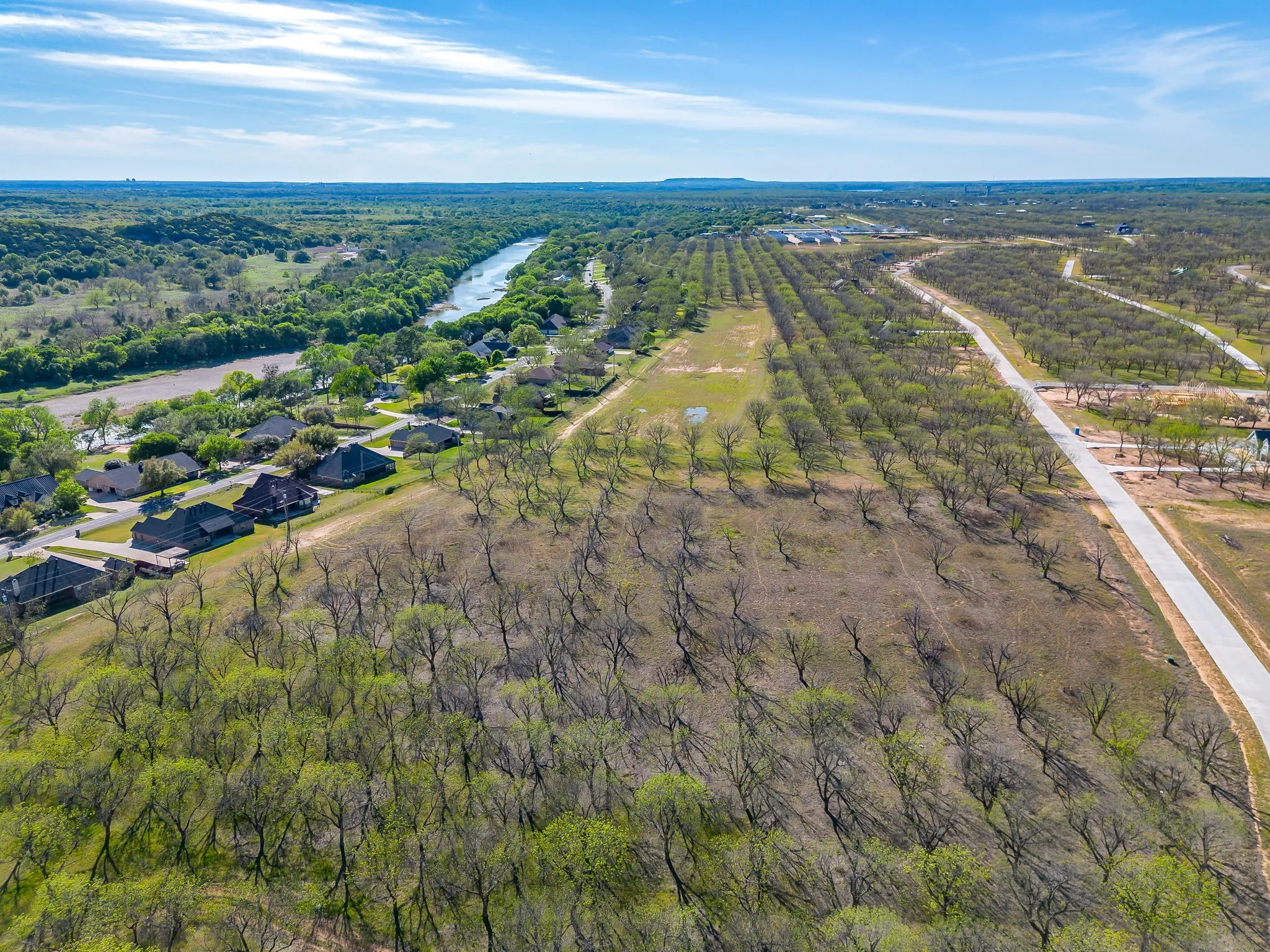 Improved Land For Sale in Hood County , 3113 E Landings S, Granbury, Texas 76049, 0, 0, Garage spaces, 0 Sqft, built in 0, mls#21225962, Real Estate Agent in Granbury, Homes For Sale in Hood county, Homes For Sale in Granbury, Realtor in Granbury Texas, Real Estate Brokerage Independent Realty Texas, Luminita Cordes Realtor