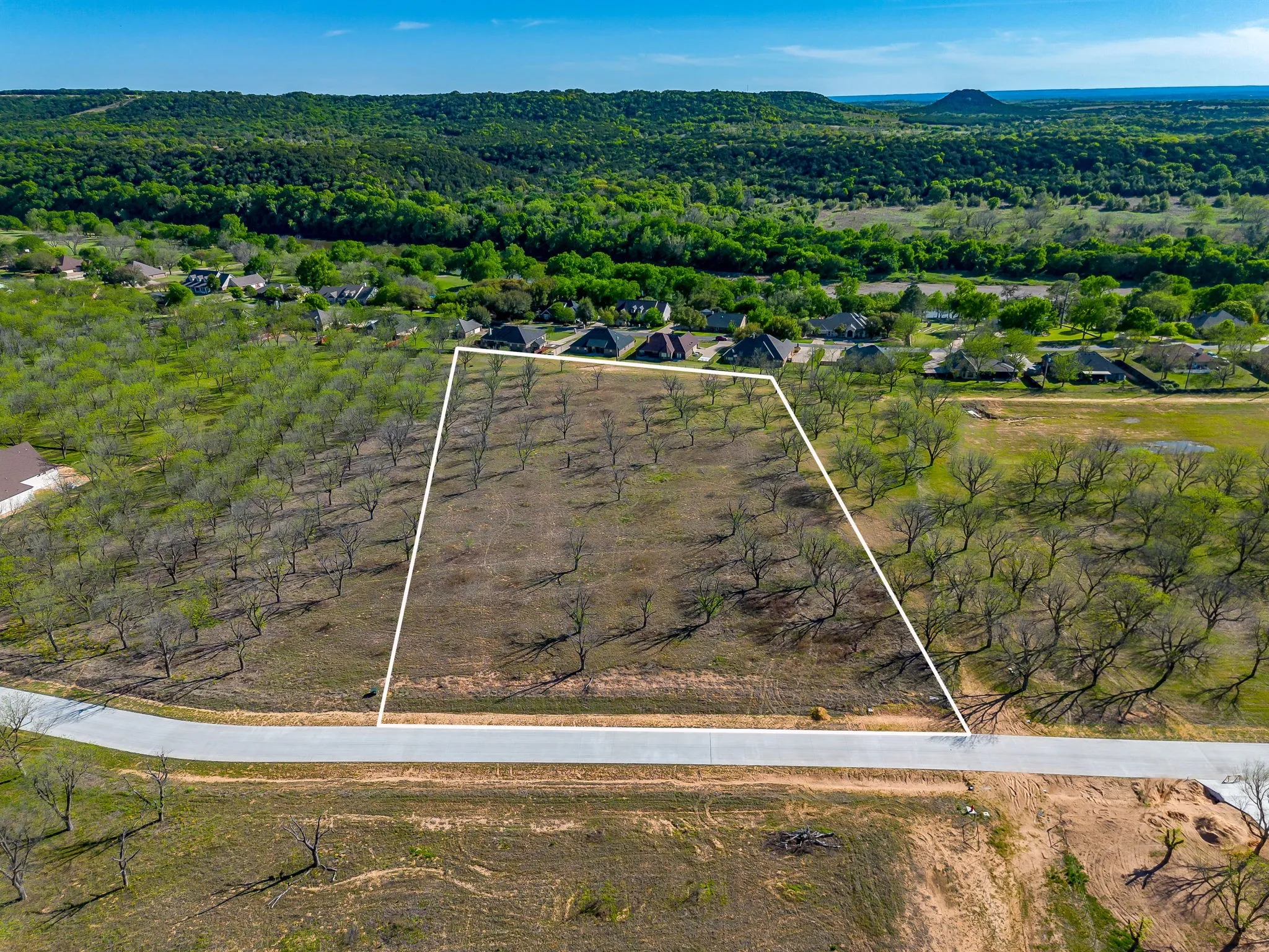 Improved Land For Sale in Hood County , 3113 E Landings S, Granbury, Texas 76049, 0, 0, Garage spaces, 0 Sqft, built in 0, mls#21225962, Real Estate Agent in Granbury, Homes For Sale in Hood county, Homes For Sale in Granbury, Realtor in Granbury Texas, Real Estate Brokerage Independent Realty Texas, Luminita Cordes Realtor
