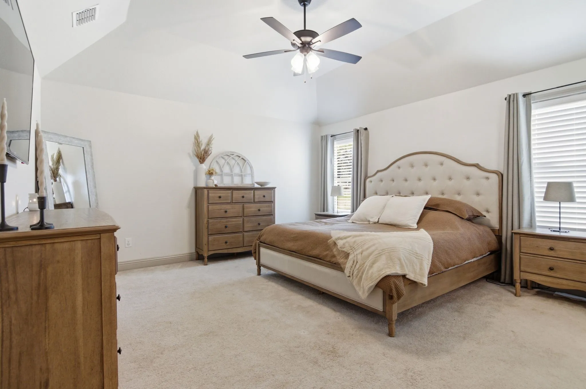 Single Family Residence For Sale in Parker County , 185 Stanley Lane, Poolville, Texas 76487, 4 Bedroom, 2 Bathroom, 2 Garage spaces, 2,100 Sqft, built in 2023, Preowned, mls#21225948, Real Estate Agent in Poolville, Homes For Sale in Parker county, Homes For Sale in Poolville, Realtor in Poolville Texas, Real Estate Brokerage Independent Realty Texas, Luminita Cordes Realtor