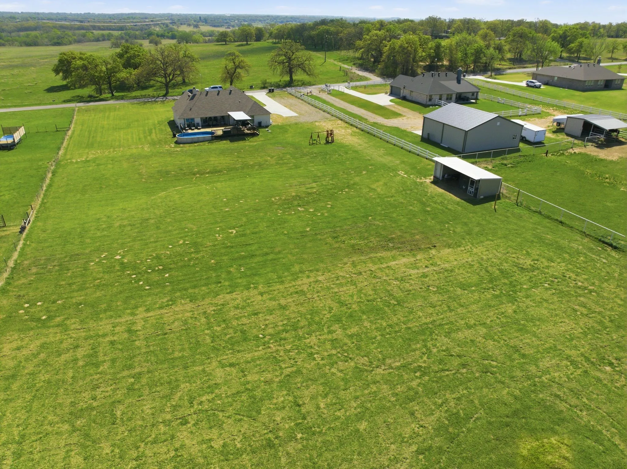 Single Family Residence For Sale in Parker County , 185 Stanley Lane, Poolville, Texas 76487, 4 Bedroom, 2 Bathroom, 2 Garage spaces, 2,100 Sqft, built in 2023, Preowned, mls#21225948, Real Estate Agent in Poolville, Homes For Sale in Parker county, Homes For Sale in Poolville, Realtor in Poolville Texas, Real Estate Brokerage Independent Realty Texas, Luminita Cordes Realtor