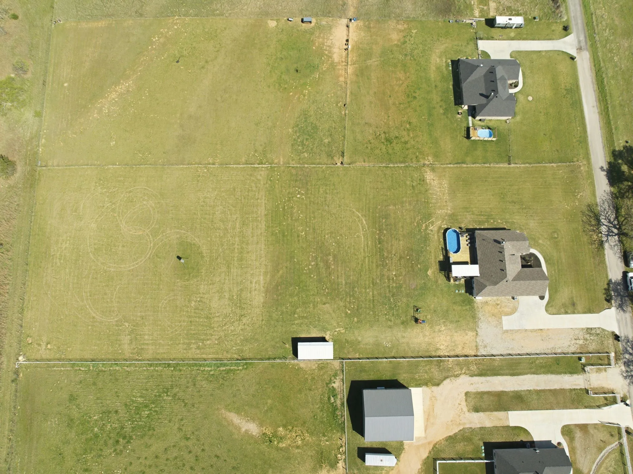 Single Family Residence For Sale in Parker County , 185 Stanley Lane, Poolville, Texas 76487, 4 Bedroom, 2 Bathroom, 2 Garage spaces, 2,100 Sqft, built in 2023, Preowned, mls#21225948, Real Estate Agent in Poolville, Homes For Sale in Parker county, Homes For Sale in Poolville, Realtor in Poolville Texas, Real Estate Brokerage Independent Realty Texas, Luminita Cordes Realtor