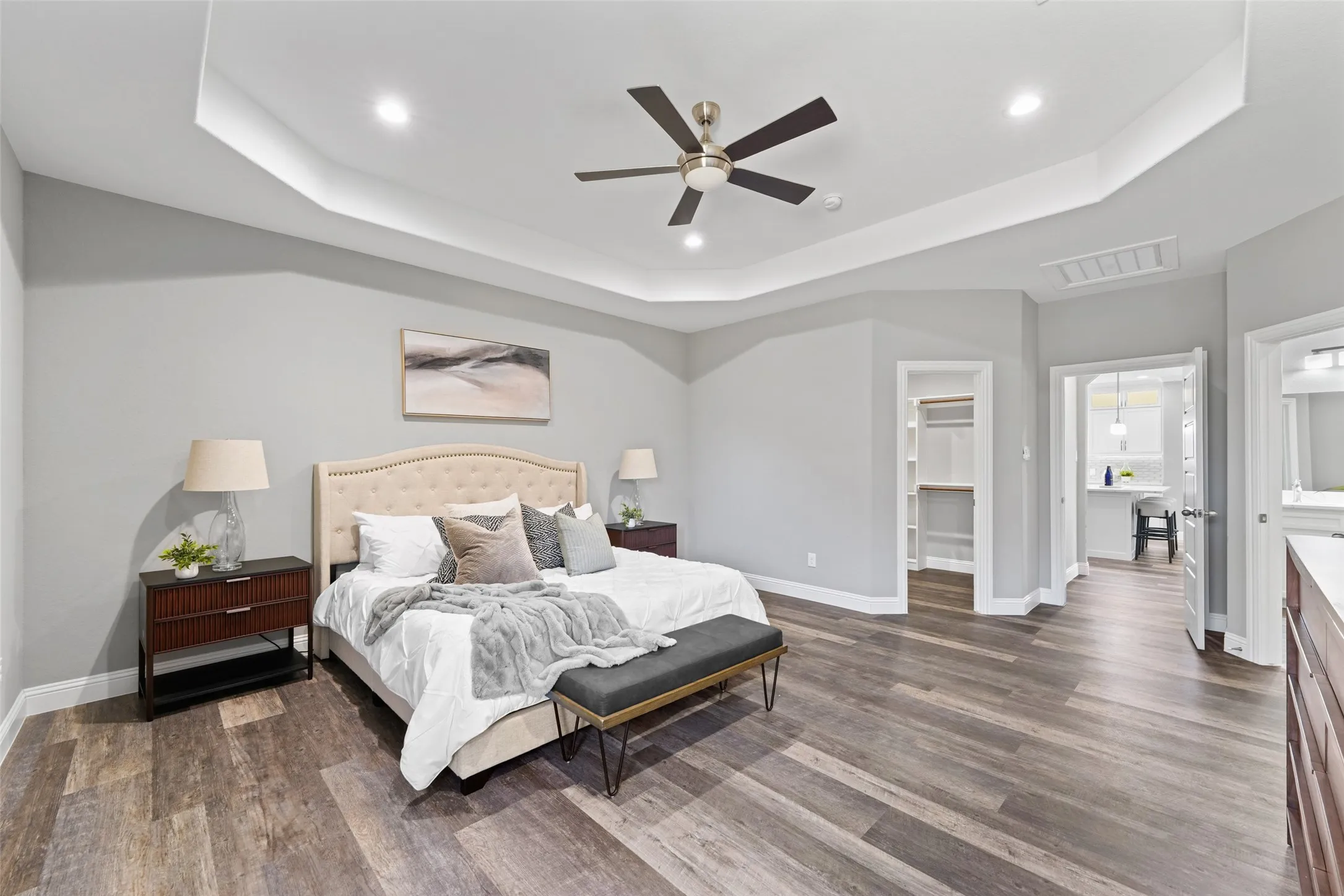 Single Family Residence For Sale in Henderson County , 639 Legendary Lane, Gun Barrel City, Texas 75156, 5 Bedroom, 3 Bathroom, 2 Garage spaces, 2,547 Sqft, built in 2022, Preowned, mls#21227717, Real Estate Agent in Gun Barrel City, Homes For Sale in Henderson county, Homes For Sale in Gun Barrel City, Realtor in Gun Barrel City Texas, Real Estate Brokerage Independent Realty Texas, Luminita Cordes Realtor
