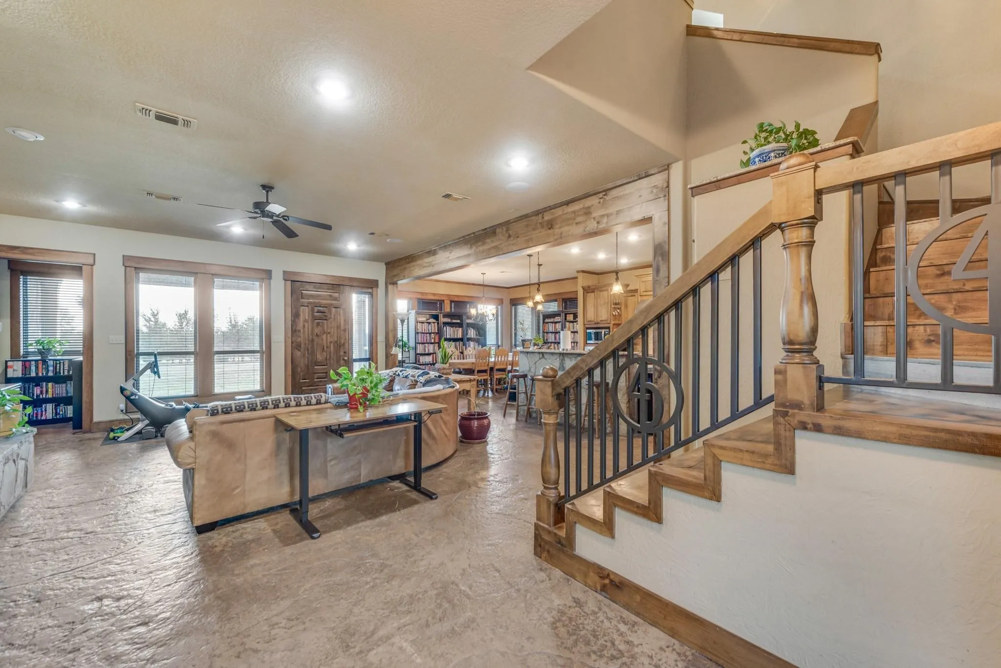 Farm For Sale in Fannin County , 23115 S State Highway 78, Leonard, Texas 75452, 3 Bedroom, 3 Bathroom, 2 Garage spaces, 3,151 Sqft, built in 2007, Preowned, Price $2,000,000, mls#21233737, Real Estate Agent in Leonard, Homes For Sale in Fannin county, Homes For Sale in Leonard, Realtor in Leonard Texas, Real Estate Brokerage Independent Realty Texas, Luminita Cordes Realtor