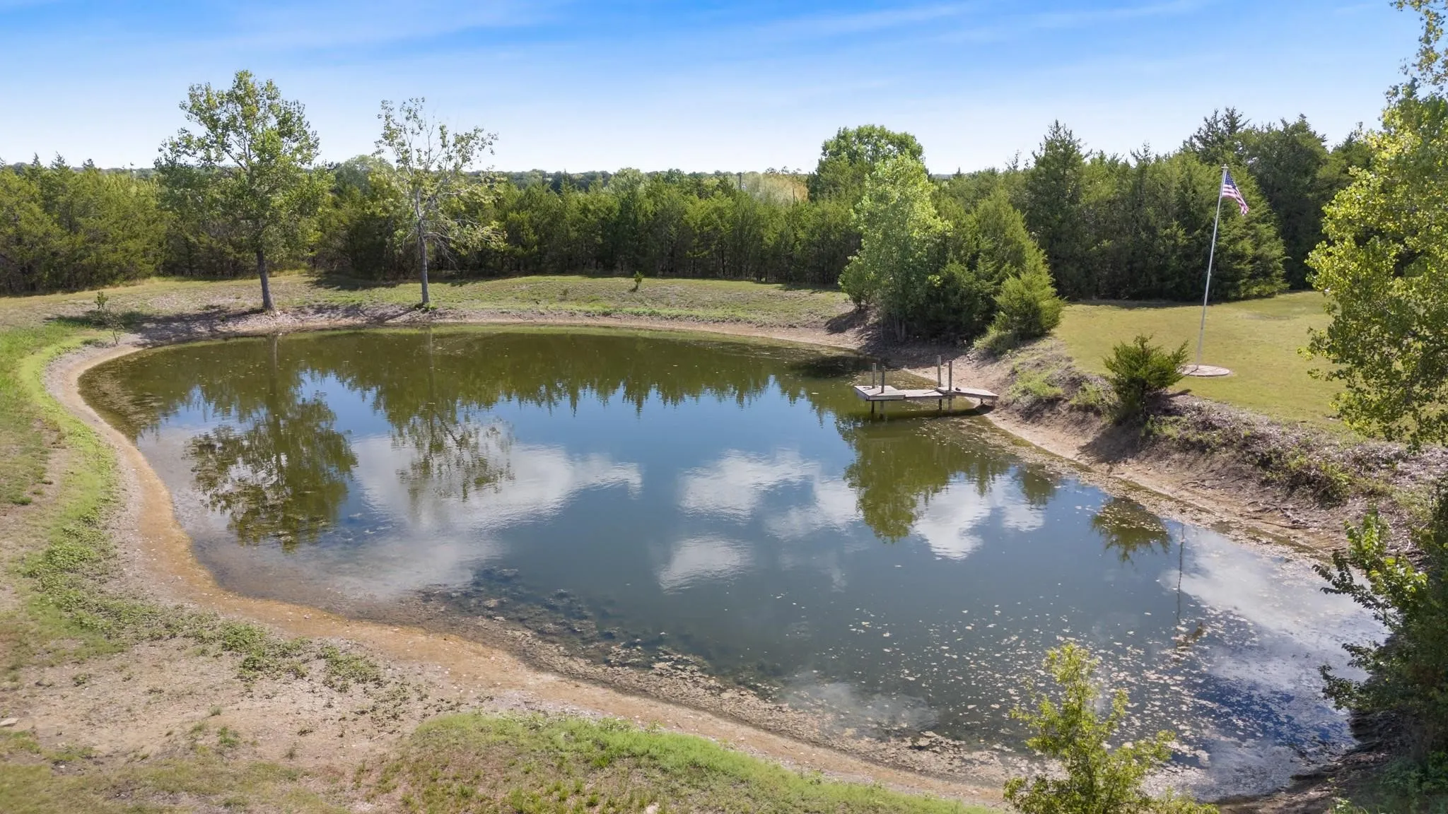 Farm For Sale in Fannin County , 23115 S State Highway 78, Leonard, Texas 75452, 3 Bedroom, 3 Bathroom, 2 Garage spaces, 3,151 Sqft, built in 2007, Preowned, Price $2,000,000, mls#21233737, Real Estate Agent in Leonard, Homes For Sale in Fannin county, Homes For Sale in Leonard, Realtor in Leonard Texas, Real Estate Brokerage Independent Realty Texas, Luminita Cordes Realtor