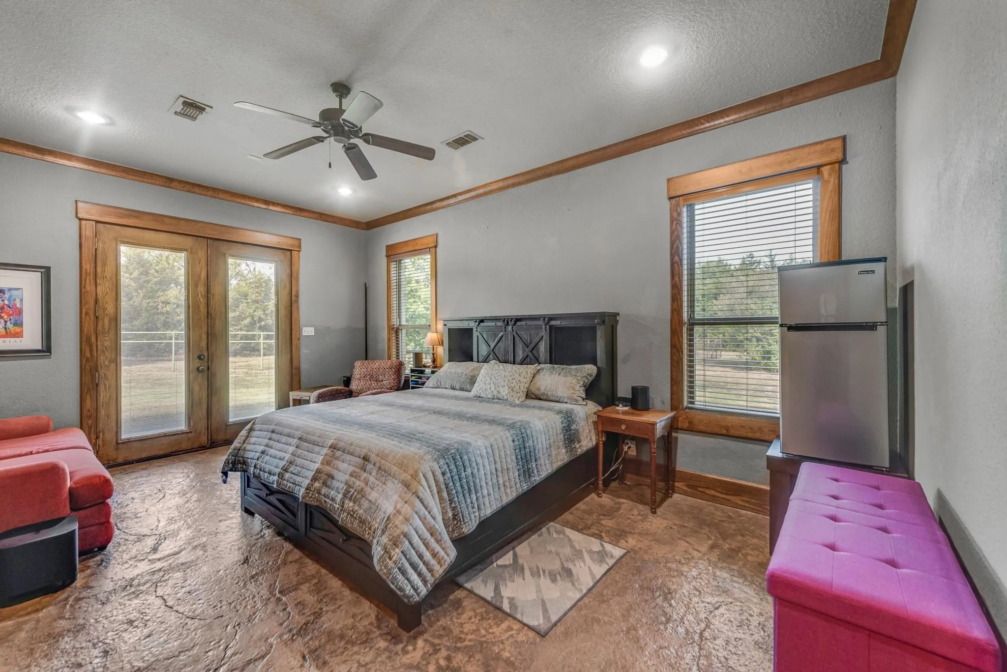 Farm For Sale in Fannin County , 23115 S State Highway 78, Leonard, Texas 75452, 3 Bedroom, 3 Bathroom, 2 Garage spaces, 3,151 Sqft, built in 2007, Preowned, Price $2,000,000, mls#21233737, Real Estate Agent in Leonard, Homes For Sale in Fannin county, Homes For Sale in Leonard, Realtor in Leonard Texas, Real Estate Brokerage Independent Realty Texas, Luminita Cordes Realtor