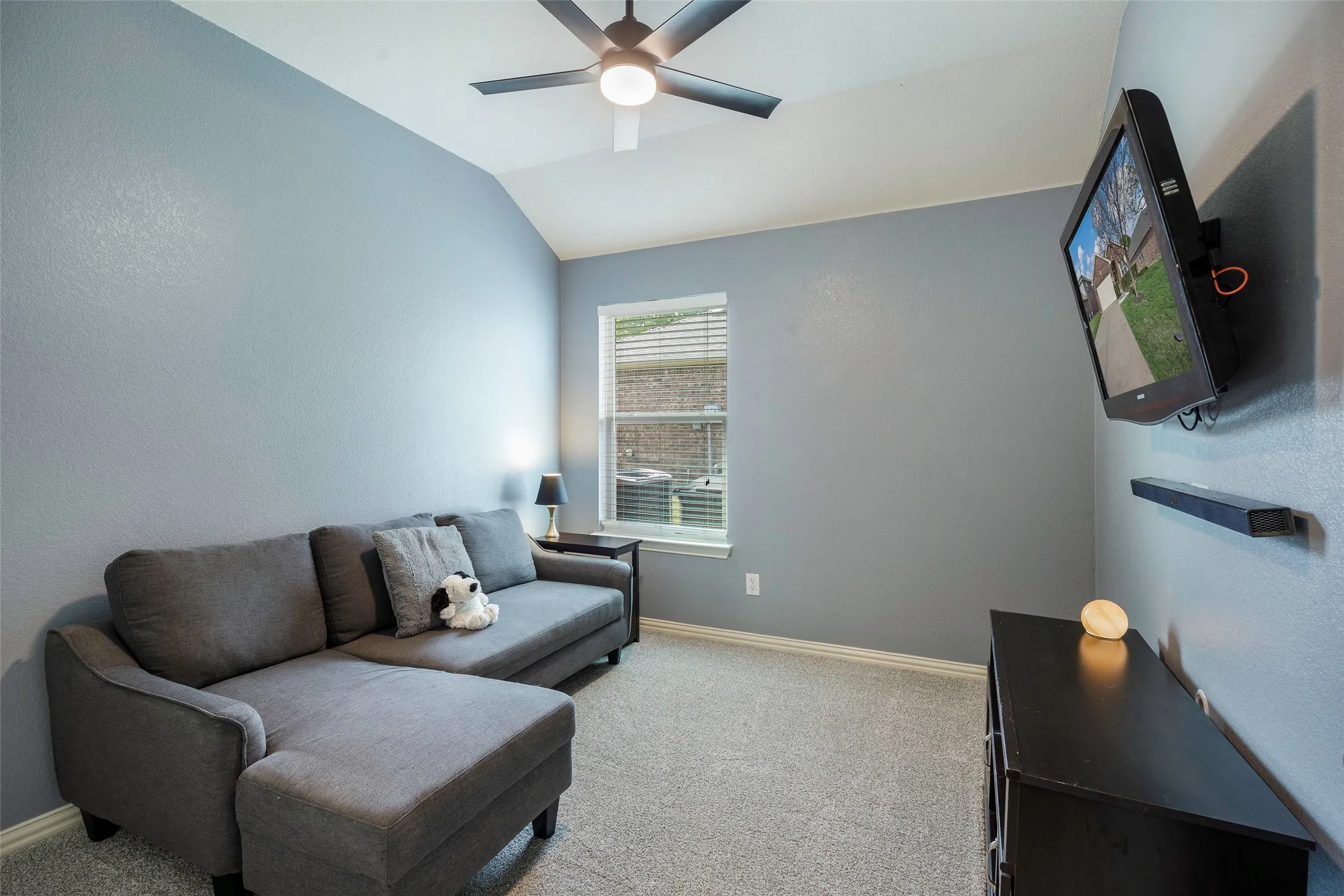 Single Family Residence For Sale in Collin County , 4400 Sycamore Road, Melissa, Texas 75454, 3 Bedroom, 2 Bathroom, 2 Garage spaces, 1,801 Sqft, built in 2007, Preowned, mls#21233748, Real Estate Agent in Melissa, Homes For Sale in Collin county, Homes For Sale in Melissa, Realtor in Melissa Texas, Real Estate Brokerage Independent Realty Texas, Luminita Cordes Realtor