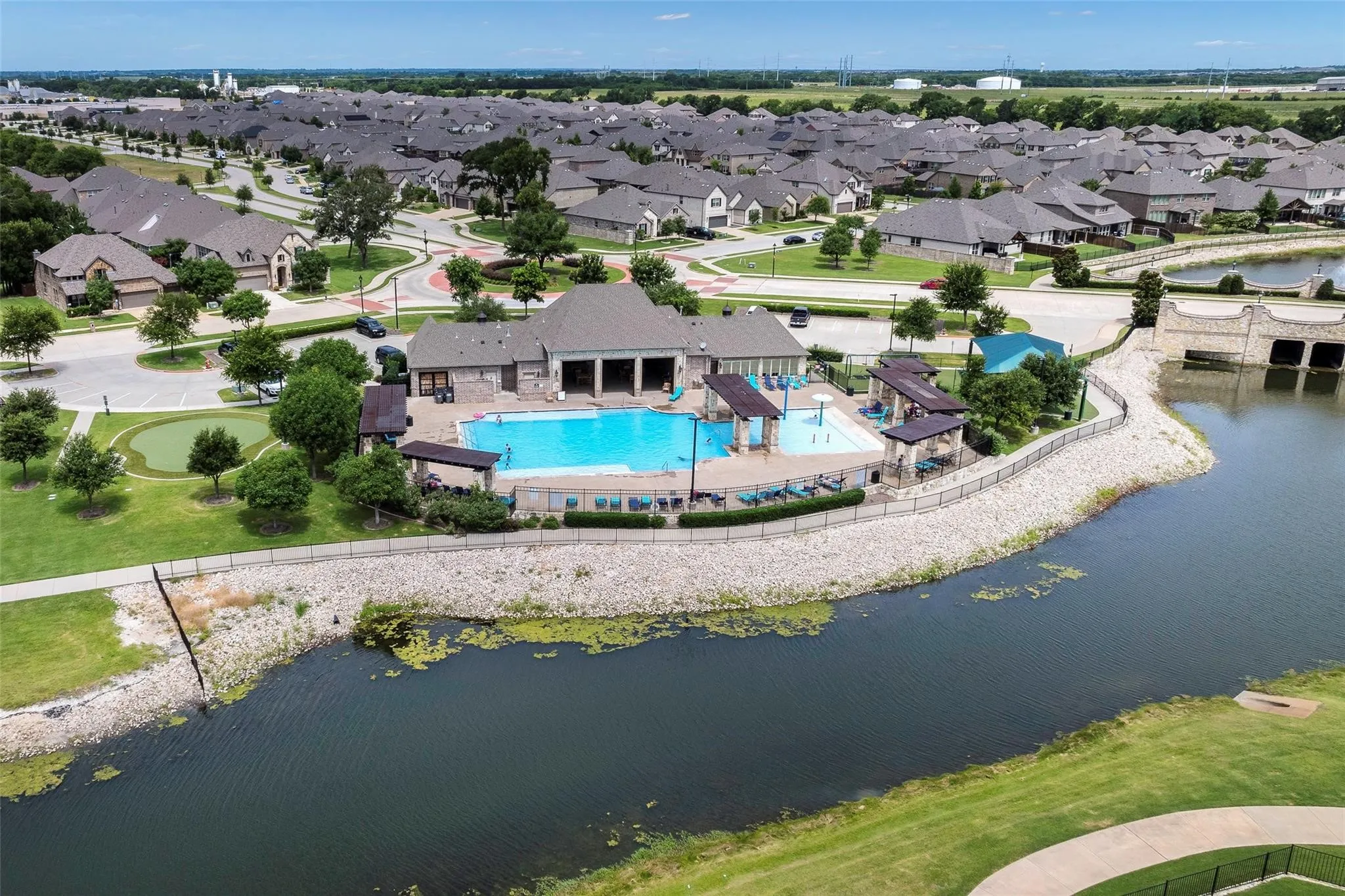 Single Family Residence For Sale in Collin County , 4400 Sycamore Road, Melissa, Texas 75454, 3 Bedroom, 2 Bathroom, 2 Garage spaces, 1,801 Sqft, built in 2007, Preowned, mls#21233748, Real Estate Agent in Melissa, Homes For Sale in Collin county, Homes For Sale in Melissa, Realtor in Melissa Texas, Real Estate Brokerage Independent Realty Texas, Luminita Cordes Realtor