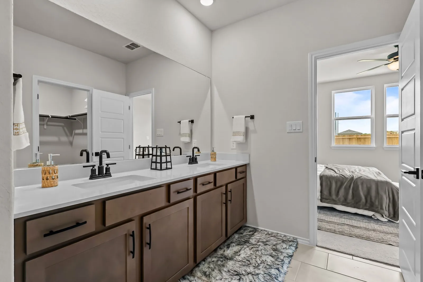 Single Family Residence For Sale in Guadalupe County , 409 Jills Path, Seguin, Texas 78155, 4 Bedroom, 4 Bathroom, 2 Garage spaces, 2,738 Sqft, built in 2026, New Construction - Incomplete, mls#21233797, Real Estate Agent in Seguin, Homes For Sale in Guadalupe county, Homes For Sale in Seguin, Realtor in Seguin Texas, Real Estate Brokerage Independent Realty Texas, Luminita Cordes Realtor