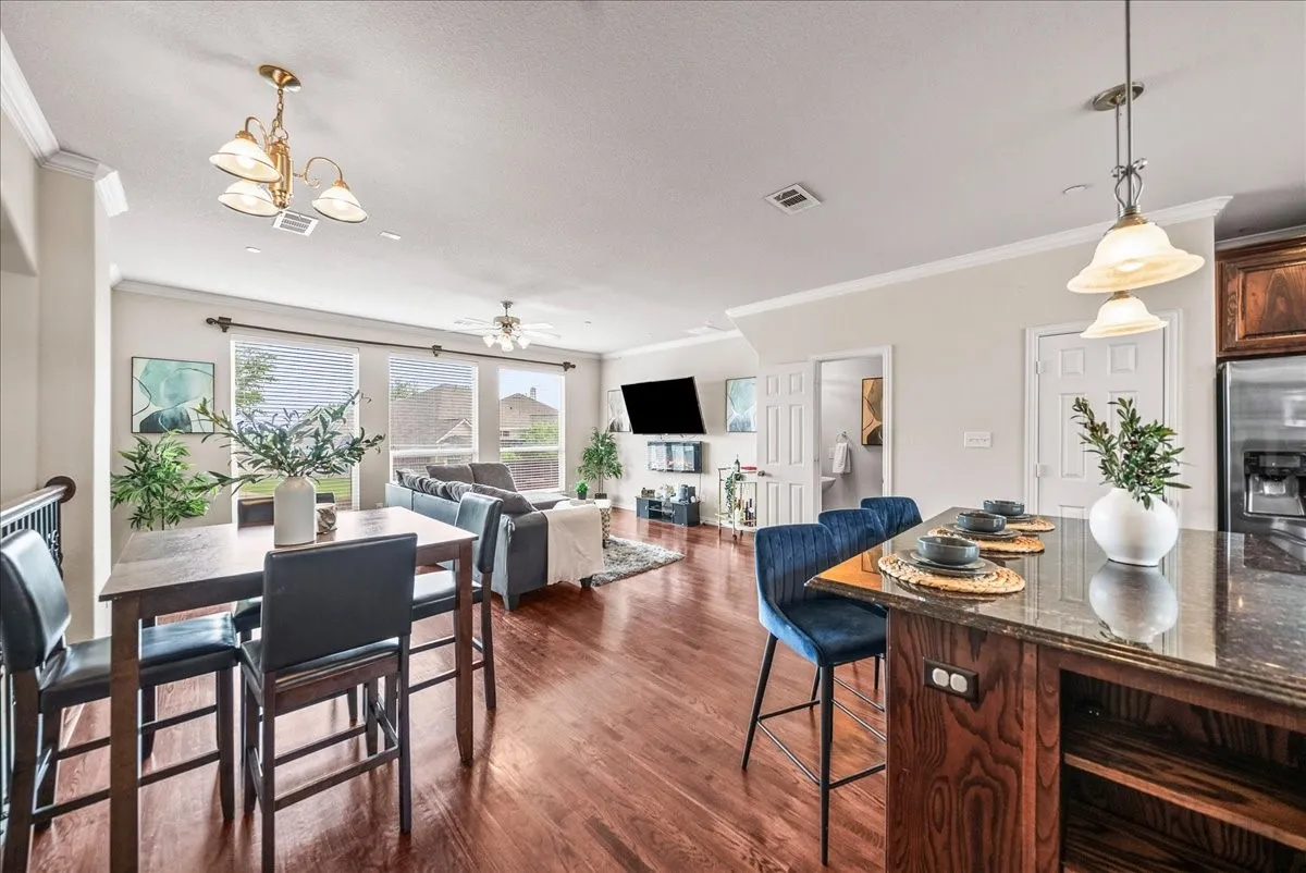 Condominium For Sale in Denton County , 2700 Club Ridge Drive 34, Lewisville, Texas 75067, 3 Bedroom, 4 Bathroom, 2 Garage spaces, 1,750 Sqft, built in 2008, Preowned, mls#21208942, Real Estate Agent in Lewisville, Homes For Sale in Denton county, Homes For Sale in Lewisville, Realtor in Lewisville Texas, Real Estate Brokerage Independent Realty Texas, Luminita Cordes Realtor