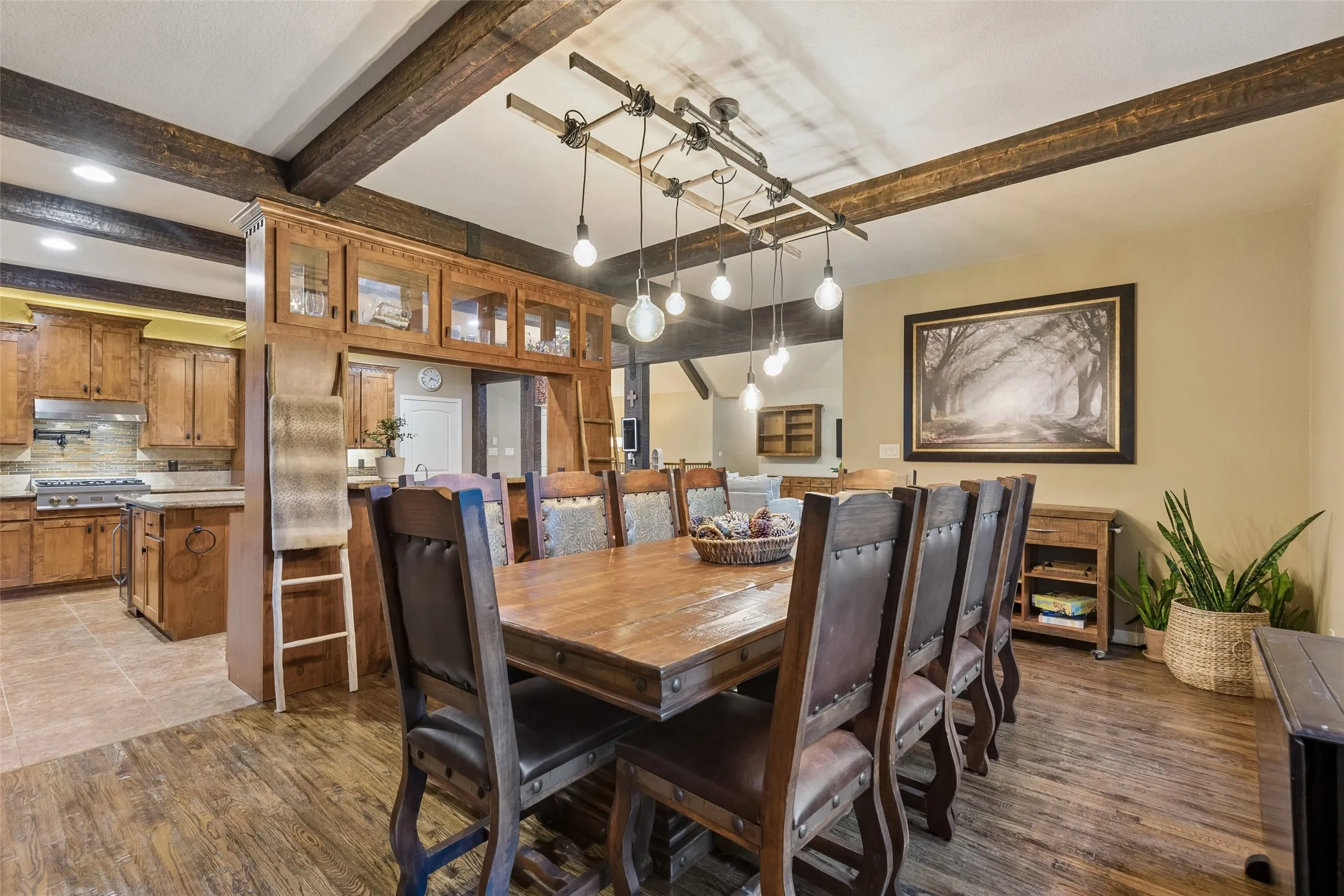 Single Family Residence For Sale in Denton County , 1402 Lakeview Boulevard, Denton, Texas 76208, 4 Bedroom, 4 Bathroom, 3 Garage spaces, 4,589 Sqft, built in 2013, Preowned, mls#21230960, Real Estate Agent in Denton, Homes For Sale in Denton county, Homes For Sale in Denton, Realtor in Denton Texas, Real Estate Brokerage Independent Realty Texas, Luminita Cordes Realtor