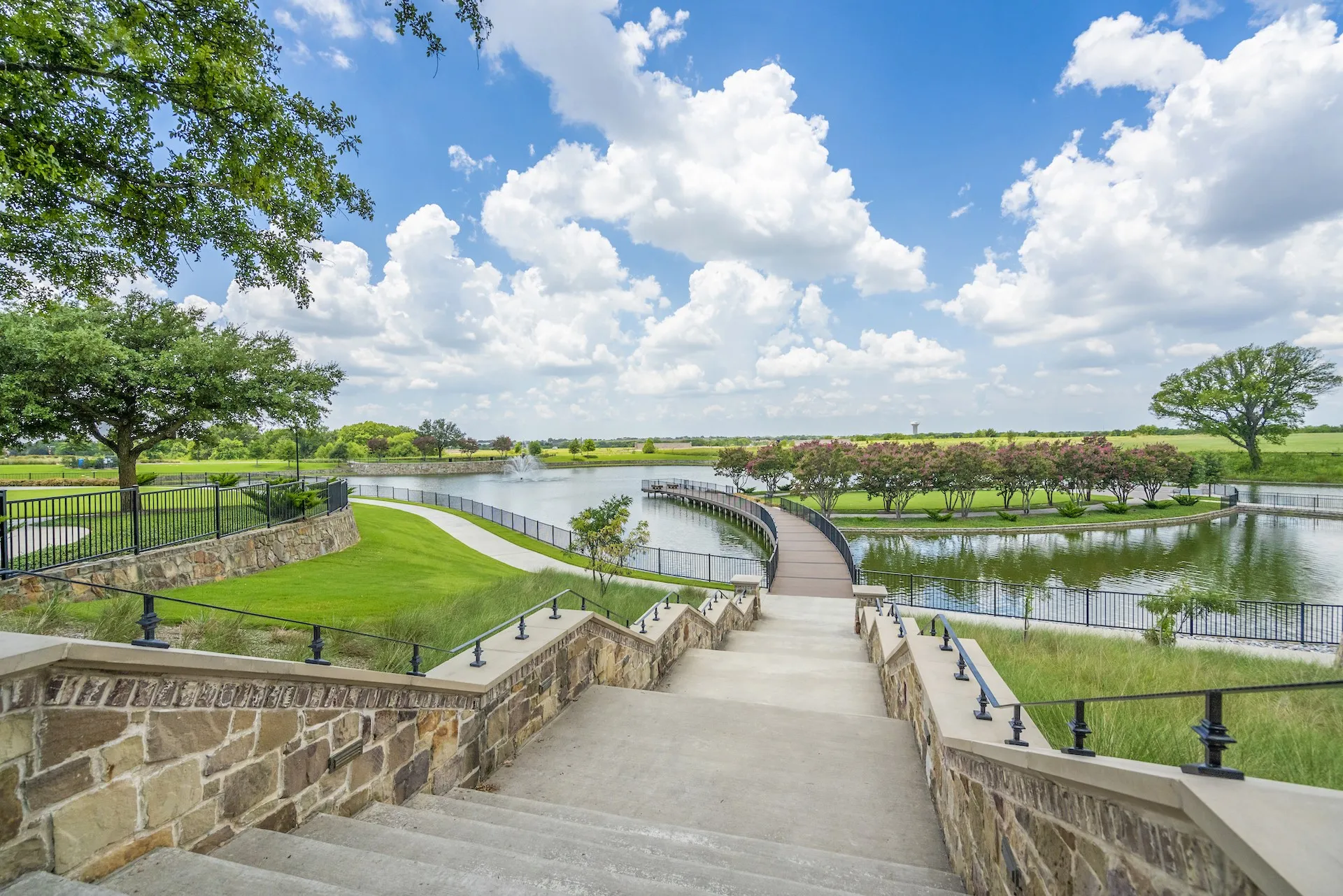Single Family Residence For Sale in Collin County , 2912 Citation Road, Celina, Texas 75009, 5 Bedroom, 6 Bathroom, 3 Garage spaces, 4,358 Sqft, built in 2022, Preowned, mls#21232495, Real Estate Agent in Celina, Homes For Sale in Collin county, Homes For Sale in Celina, Realtor in Celina Texas, Real Estate Brokerage Independent Realty Texas, Luminita Cordes Realtor