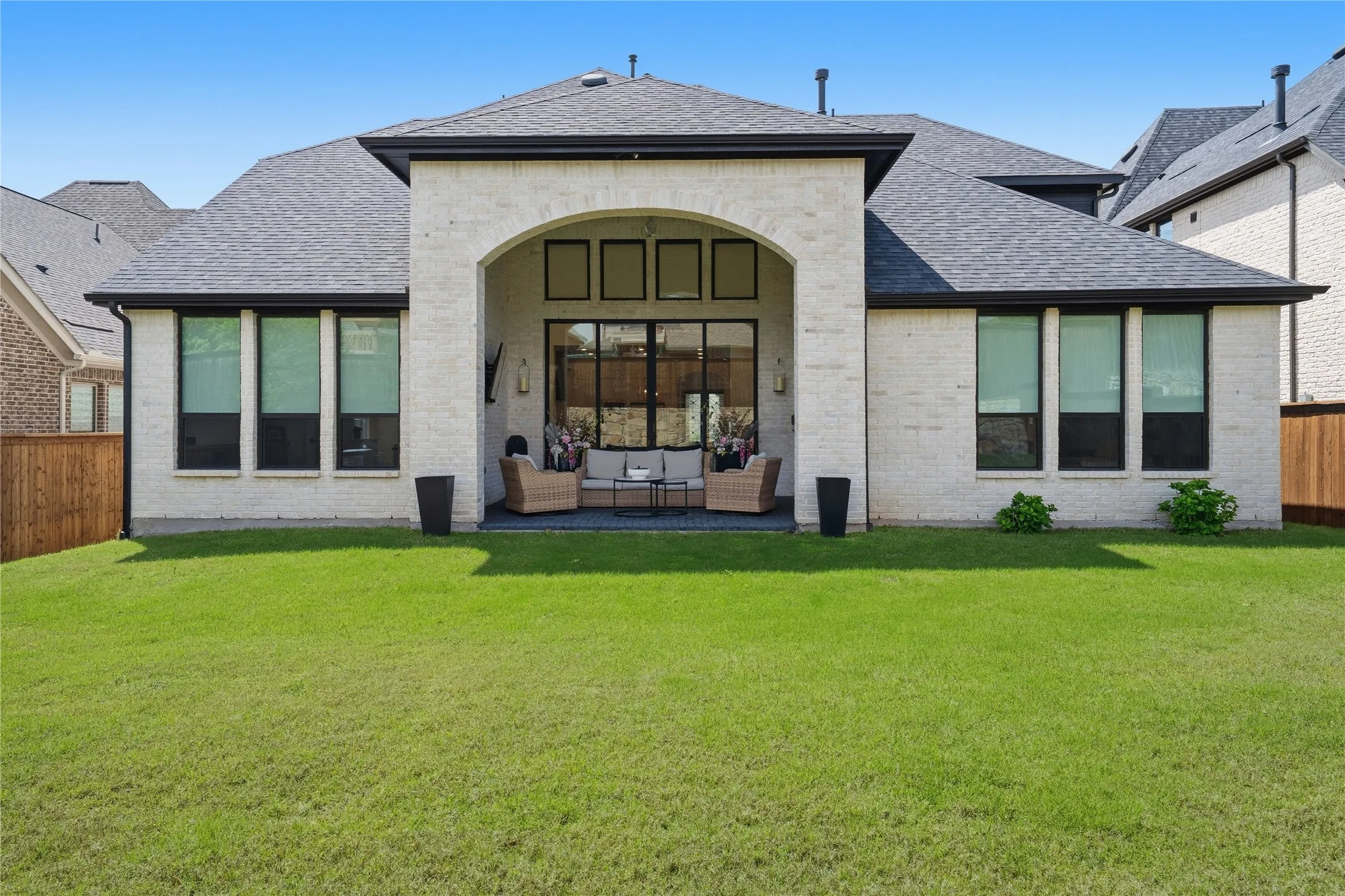 Single Family Residence For Sale in Collin County , 2912 Citation Road, Celina, Texas 75009, 5 Bedroom, 6 Bathroom, 3 Garage spaces, 4,358 Sqft, built in 2022, Preowned, mls#21232495, Real Estate Agent in Celina, Homes For Sale in Collin county, Homes For Sale in Celina, Realtor in Celina Texas, Real Estate Brokerage Independent Realty Texas, Luminita Cordes Realtor