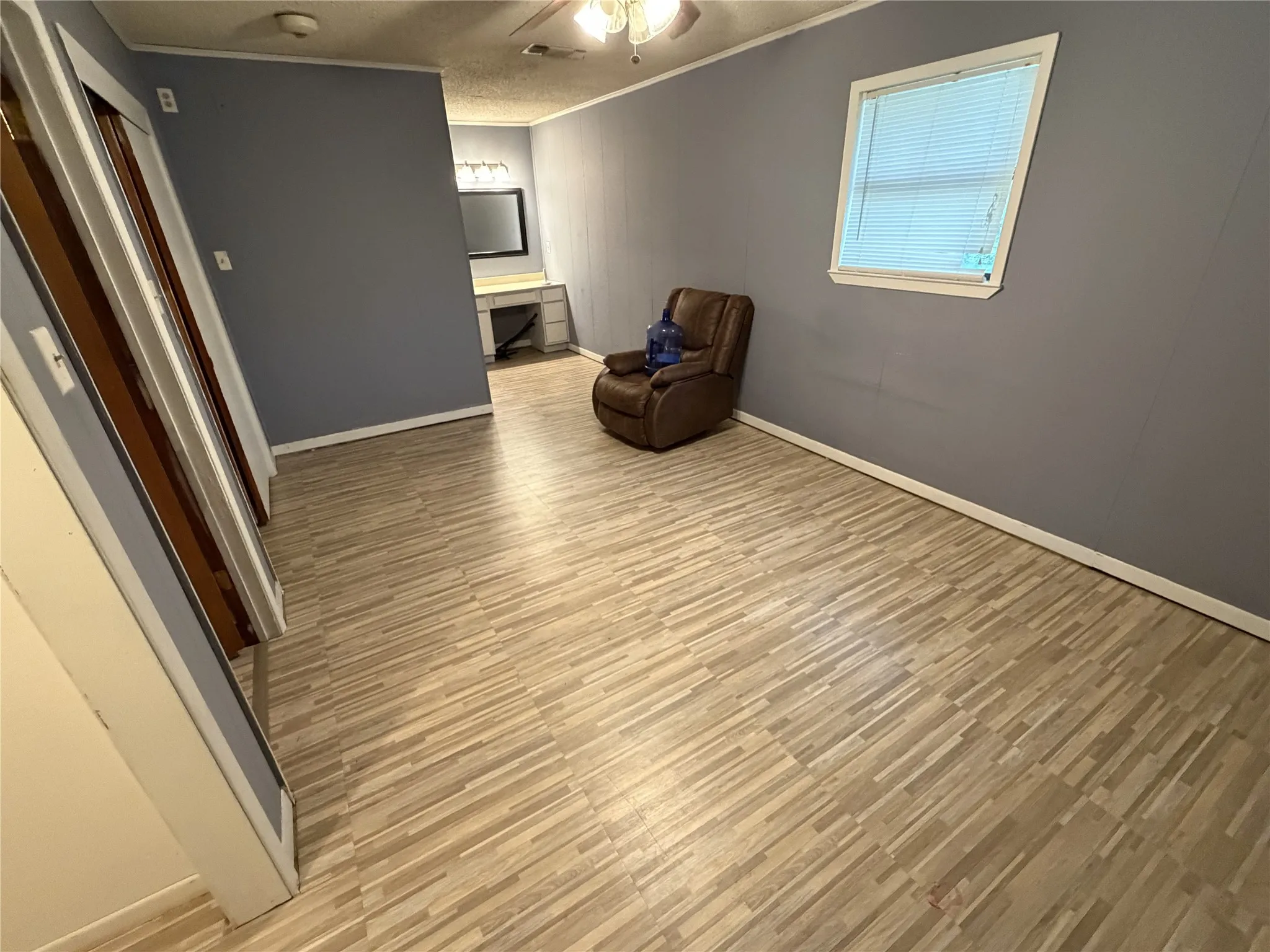 Single Family Residence For Sale in Brown County , 204 Bluffview Drive, Brownwood, Texas 76801, 4 Bedroom, 2 Bathroom, Garage spaces, 1,564 Sqft, built in 0, mls#21233898, Real Estate Agent in Brownwood, Homes For Sale in Brown county, Homes For Sale in Brownwood, Realtor in Brownwood Texas, Real Estate Brokerage Independent Realty Texas, Luminita Cordes Realtor