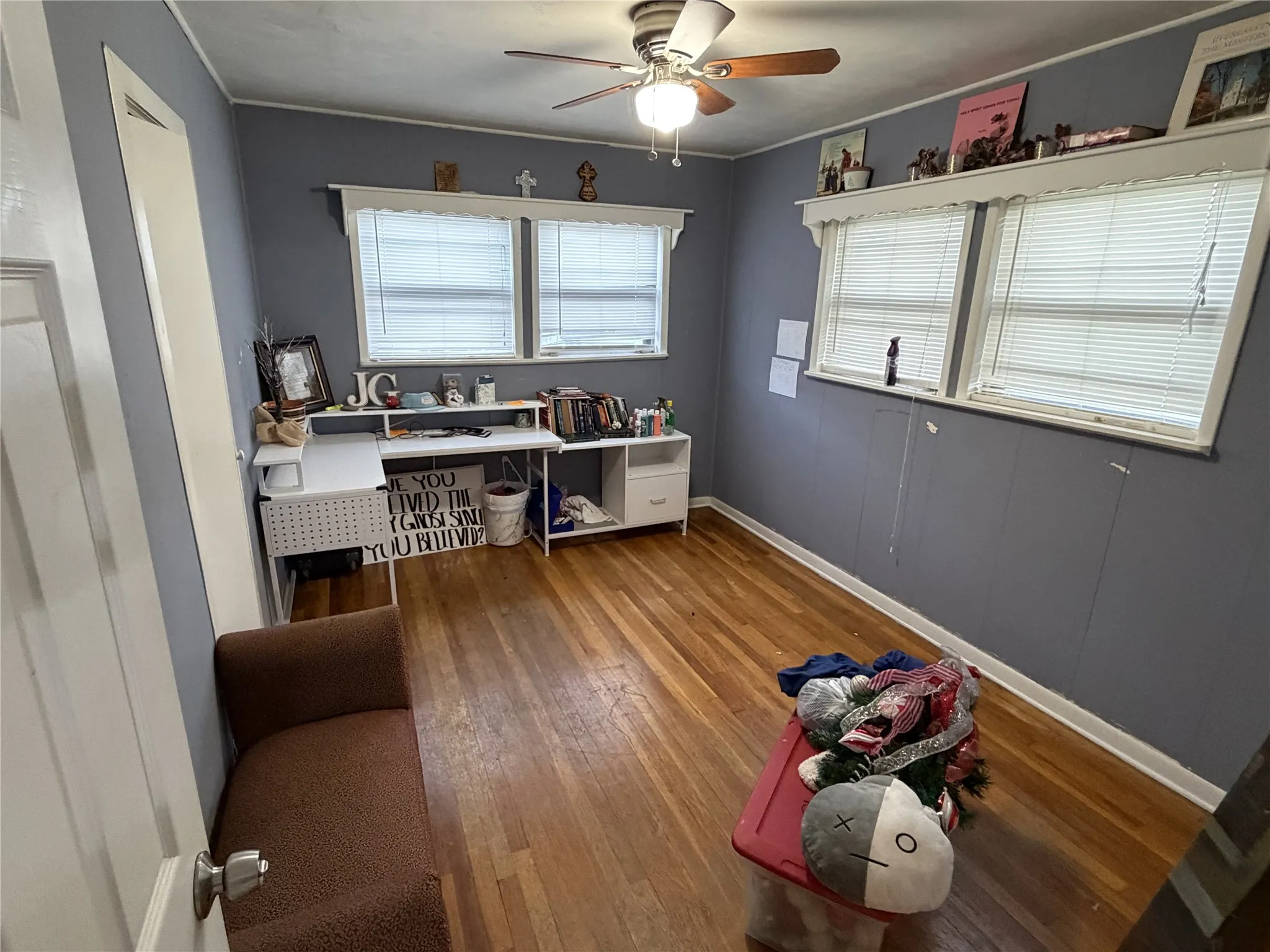 Single Family Residence For Sale in Brown County , 204 Bluffview Drive, Brownwood, Texas 76801, 4 Bedroom, 2 Bathroom, Garage spaces, 1,564 Sqft, built in 0, mls#21233898, Real Estate Agent in Brownwood, Homes For Sale in Brown county, Homes For Sale in Brownwood, Realtor in Brownwood Texas, Real Estate Brokerage Independent Realty Texas, Luminita Cordes Realtor