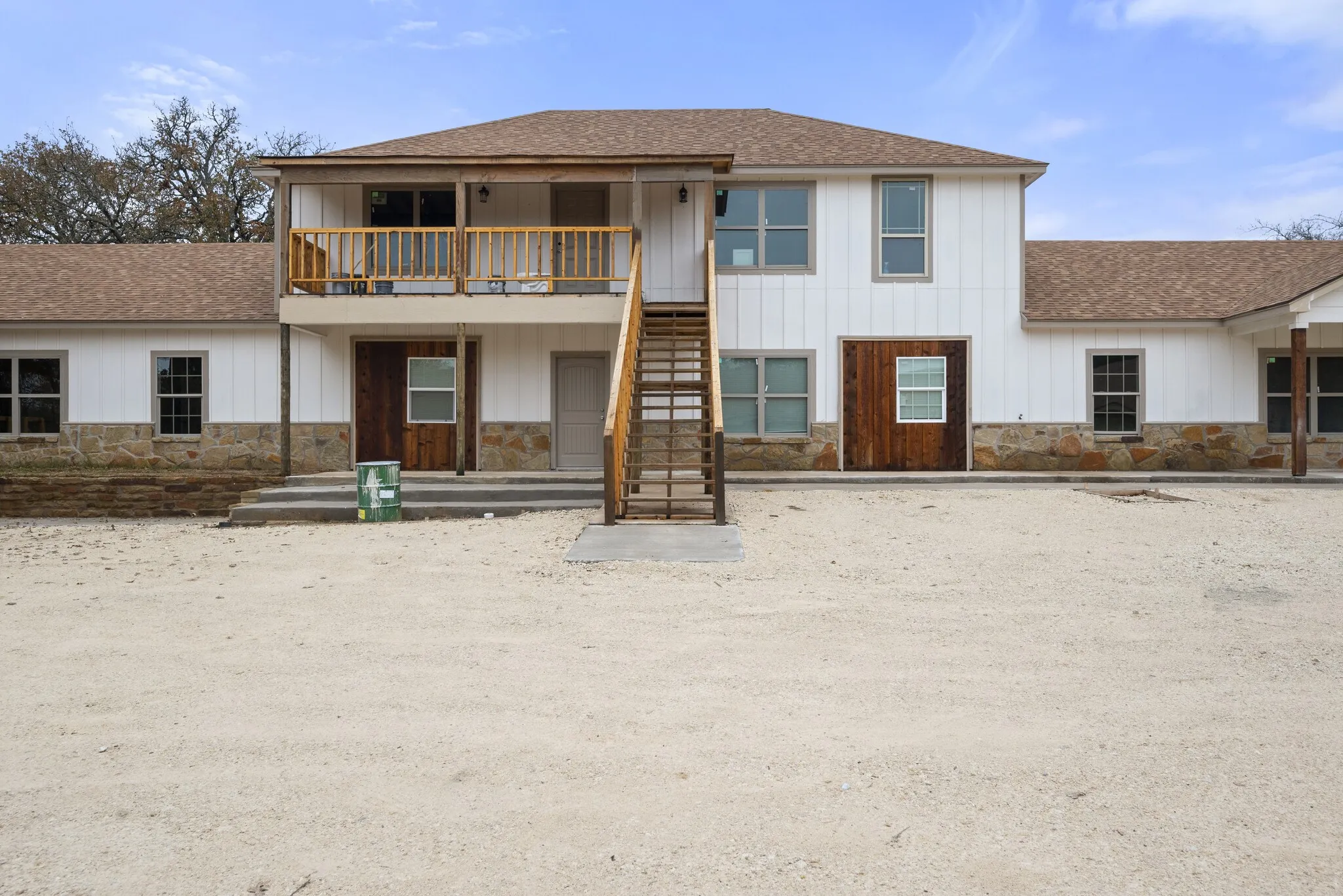 Townhouse For Rent in Johnson County , 2875 Conveyor Drive B, Burleson, Texas 76028, 2 Bedrooms, 2 Bathrooms, Garage spaces, 1,100 Sqft, built in 2022, Preowned, Price $1,650, mls#21233940, Real Estate Agent in Burleson, Homes For Rent in Johnson county, Homes For Rent in Burleson, Realtor in Burleson Texas, Real Estate Brokerage Independent Realty Texas, Luminita Cordes Realtor