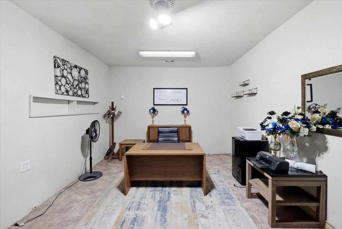 Business For Sale in Tarrant County , 1700 E Davis Avenue, Fort Worth, Texas 76104, 0, 0, Garage spaces, 0 Sqft, built in 1950, Preowned, mls#21233941, Real Estate Agent in Fort Worth, Homes For Sale in Tarrant county, Homes For Sale in Fort Worth, Realtor in Fort Worth Texas, Real Estate Brokerage Independent Realty Texas, Luminita Cordes Realtor