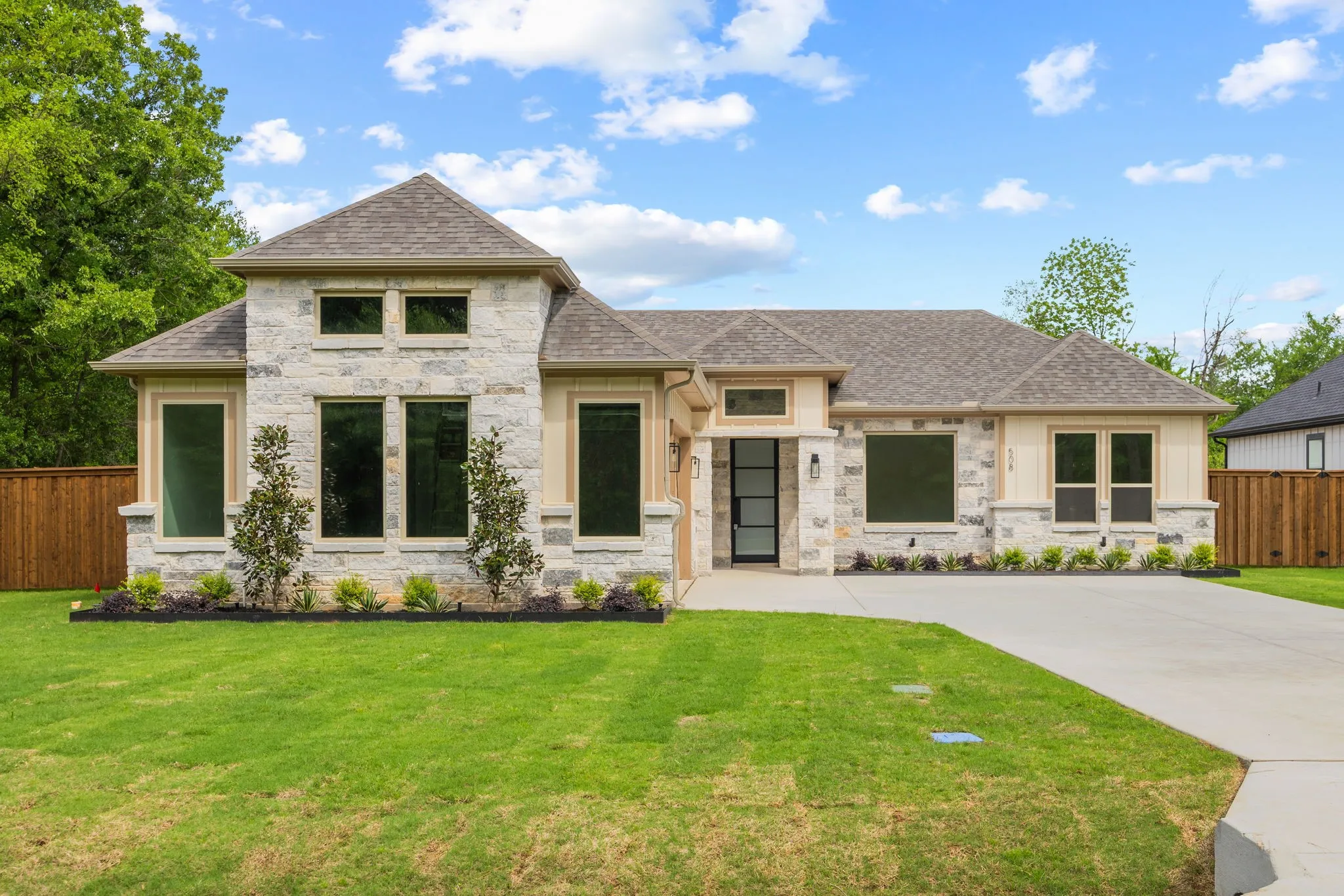 Single Family Residence For Sale in Henderson County , 508 Waikiki Trail, Tool, Texas 75143, 4 Bedrooms, 3 Bathrooms, 2 Garage spaces, 2,489 Sqft, built in 2026, Price $449,000, mls#21233881, Real Estate Agent in Tool, Homes For Sale in Henderson county, Homes For Sale in Tool, Realtor in Tool Texas, Real Estate Brokerage Independent Realty Texas, Luminita Cordes Realtor