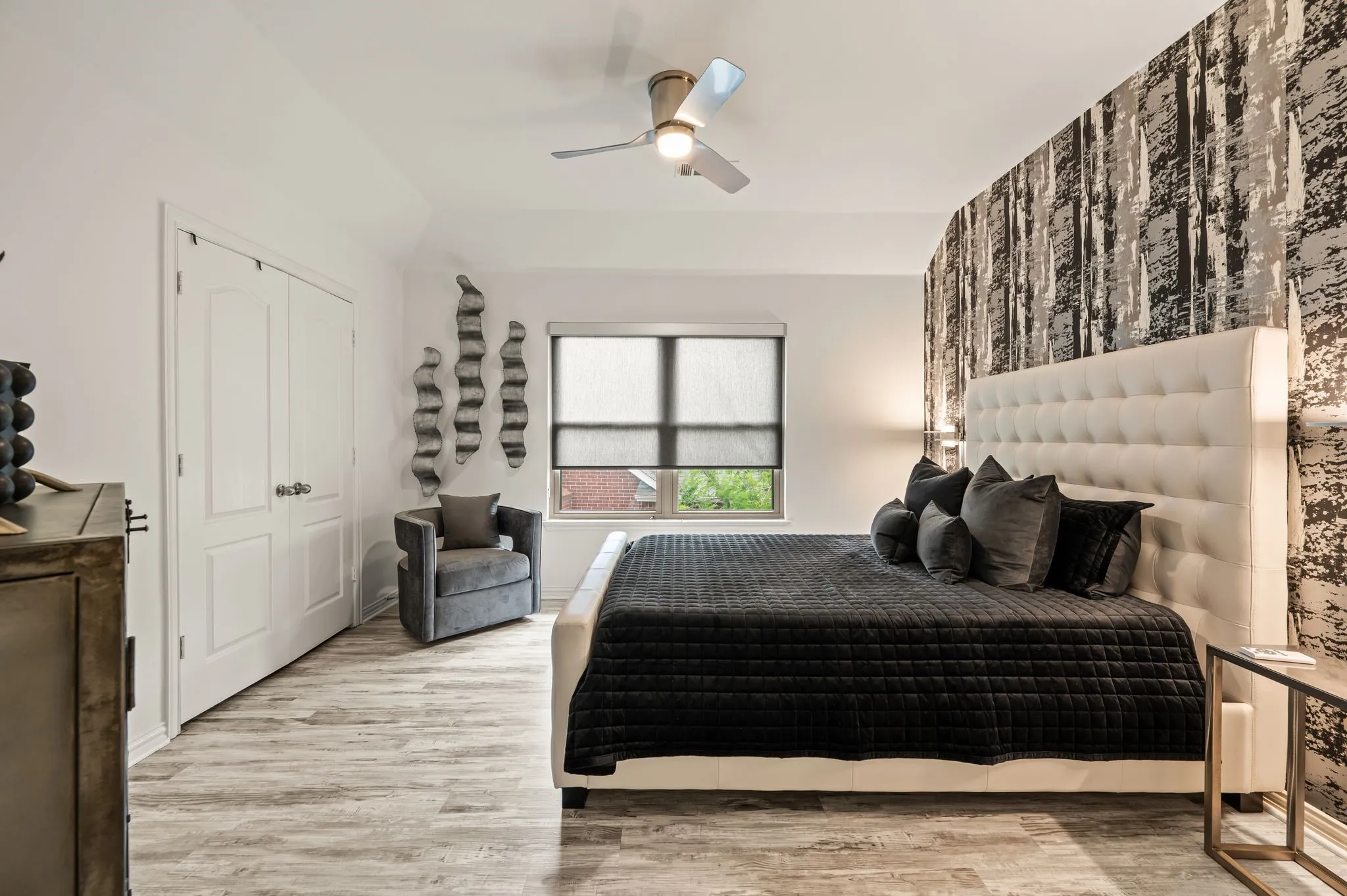 Upstairs Bedroom 2