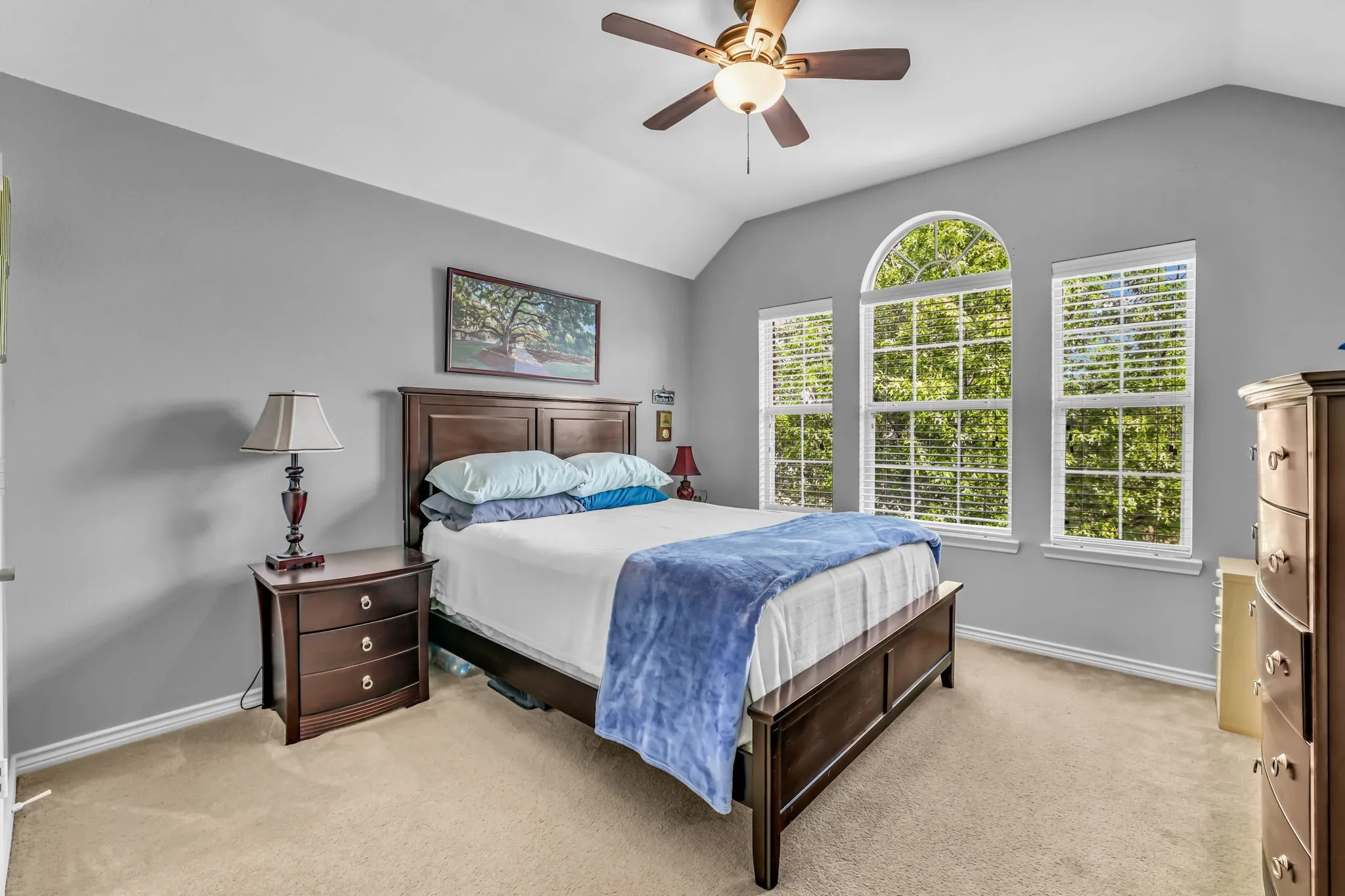 Single Family Residence For Sale in Collin County , 1216 Majestic Way, Wylie, Texas 75098, 3 Bedroom, 3 Bathroom, 2 Garage spaces, 2,258 Sqft, built in 2006, Preowned, mls#21233826, Real Estate Agent in Wylie, Homes For Sale in Collin county, Homes For Sale in Wylie, Realtor in Wylie Texas, Real Estate Brokerage Independent Realty Texas, Luminita Cordes Realtor
