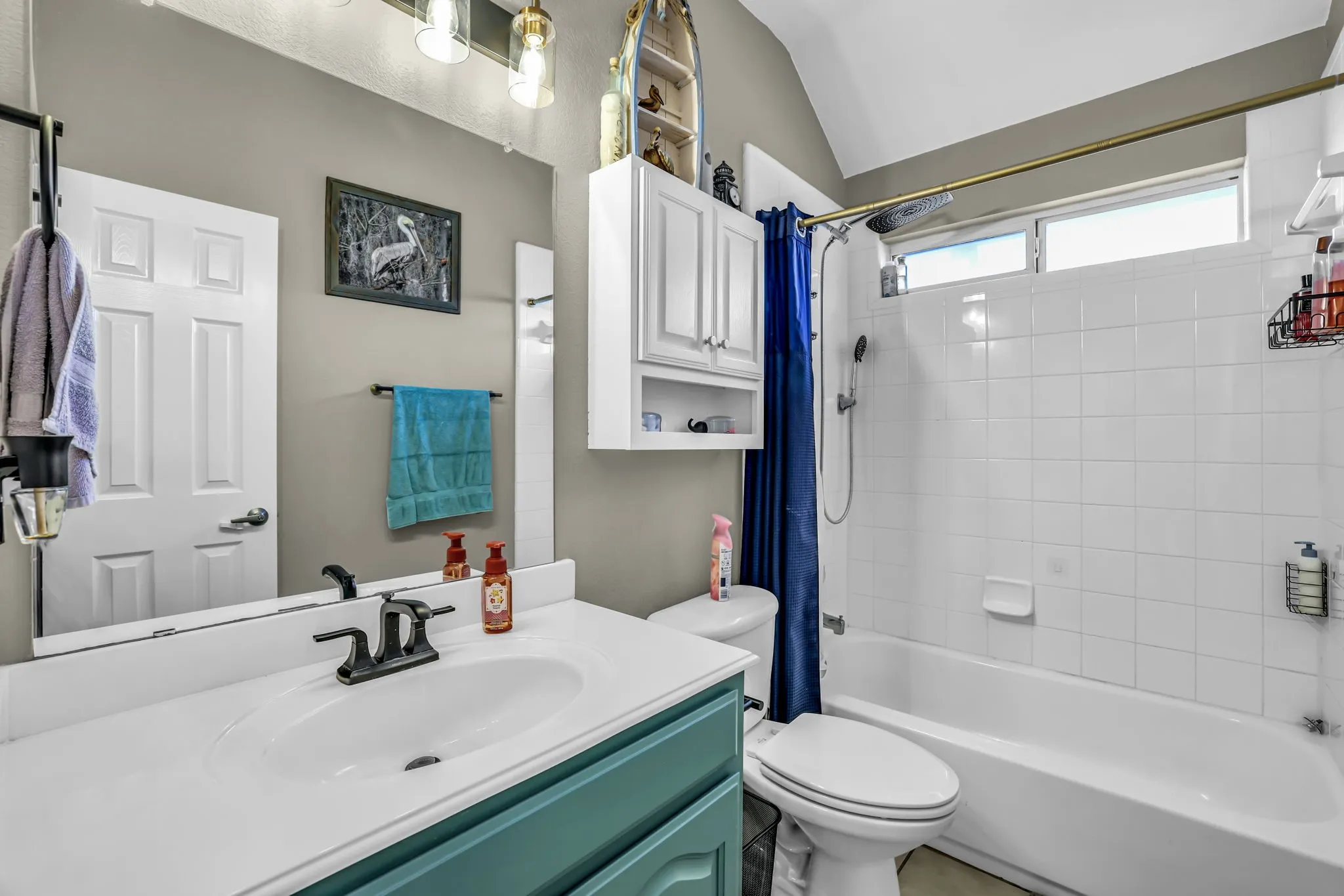 Single Family Residence For Sale in Collin County , 1216 Majestic Way, Wylie, Texas 75098, 3 Bedroom, 3 Bathroom, 2 Garage spaces, 2,258 Sqft, built in 2006, Preowned, mls#21233826, Real Estate Agent in Wylie, Homes For Sale in Collin county, Homes For Sale in Wylie, Realtor in Wylie Texas, Real Estate Brokerage Independent Realty Texas, Luminita Cordes Realtor
