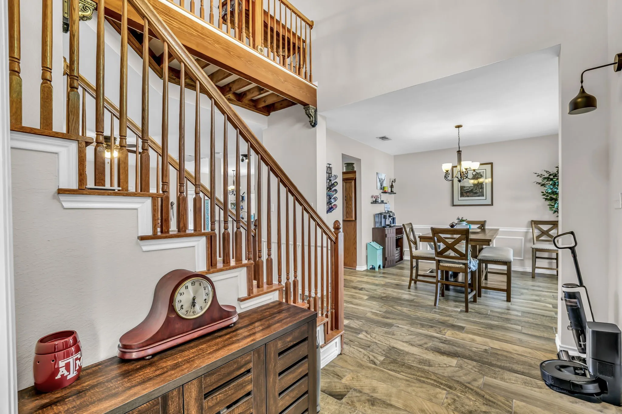 Single Family Residence For Sale in Collin County , 1216 Majestic Way, Wylie, Texas 75098, 3 Bedroom, 3 Bathroom, 2 Garage spaces, 2,258 Sqft, built in 2006, Preowned, mls#21233826, Real Estate Agent in Wylie, Homes For Sale in Collin county, Homes For Sale in Wylie, Realtor in Wylie Texas, Real Estate Brokerage Independent Realty Texas, Luminita Cordes Realtor
